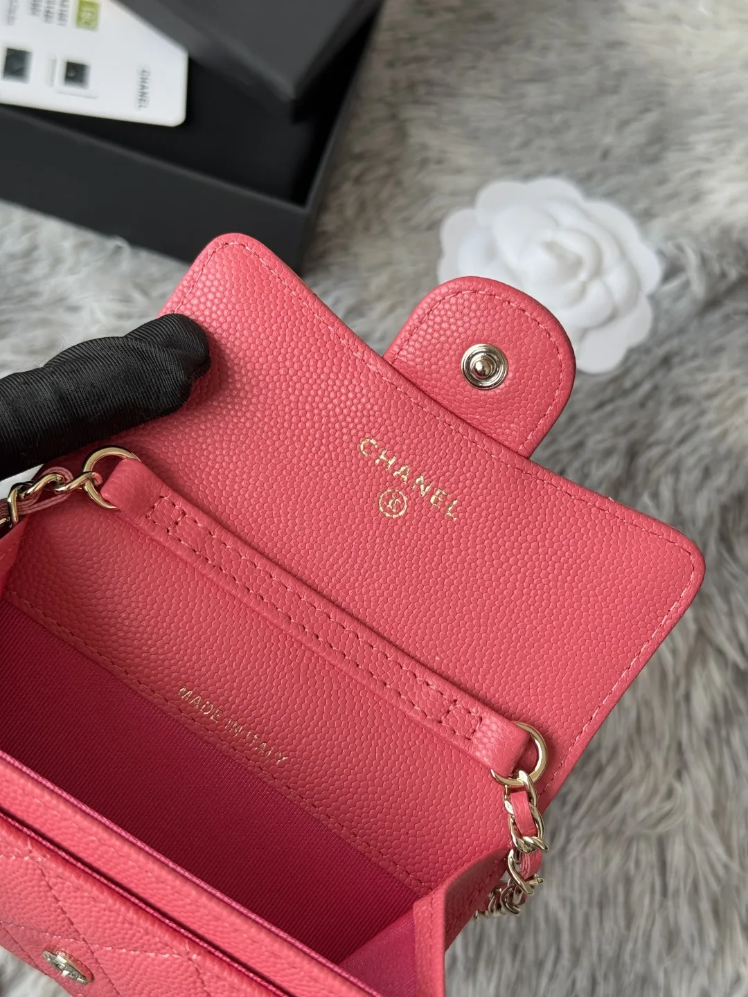 Chanel A81081 New Waist Bag Crossbody Coin Purse - Detail view 8