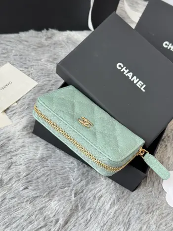 69271 Small Zippered Diamond Pattern Coin Purse