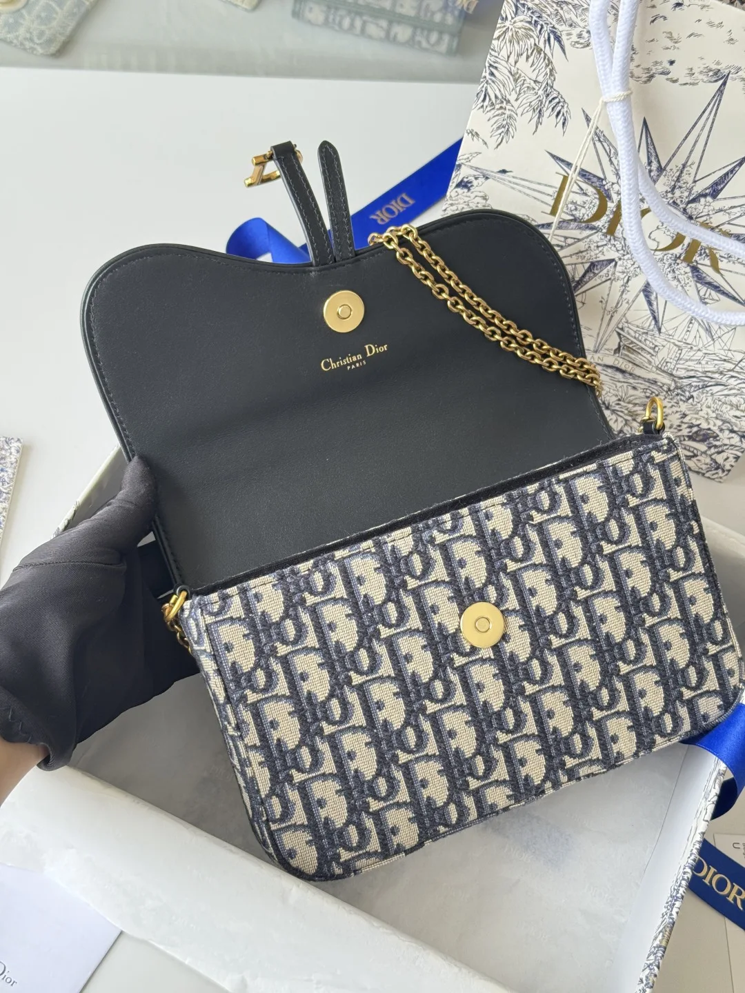Dior S5907CTZQ_M928 Denim Dior Oblique Jacquard Saddle Chain Bag - Detail view 9