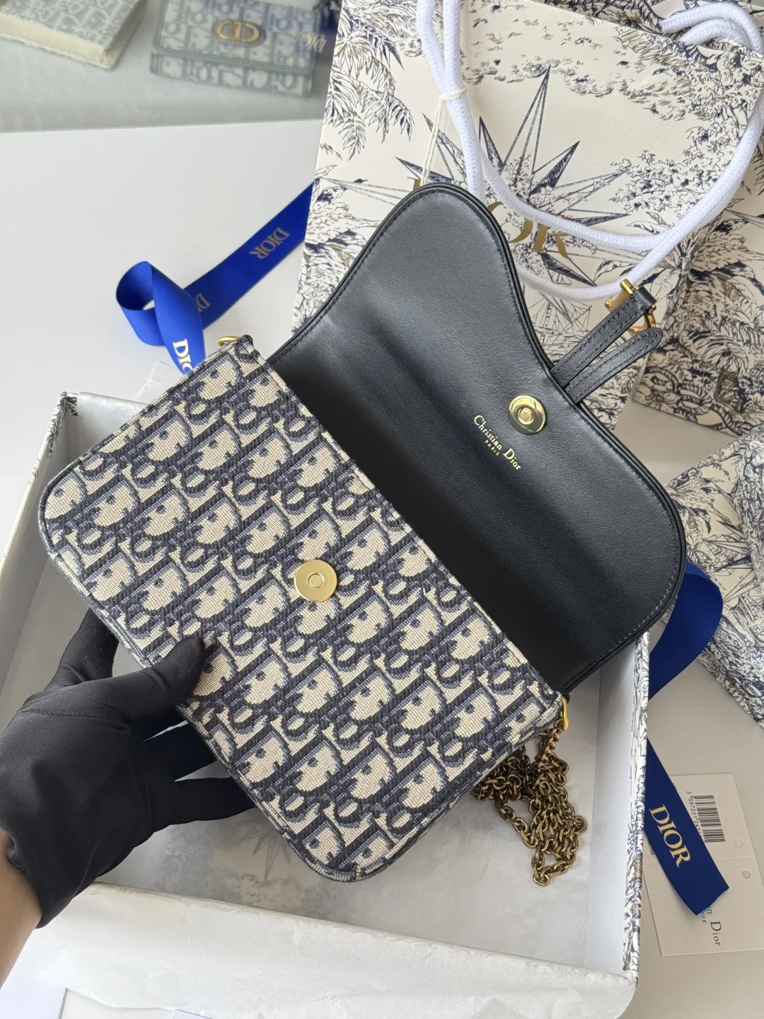 Dior S5907CTZQ_M928 Denim Dior Oblique Jacquard Saddle Chain Bag - Detail view 11