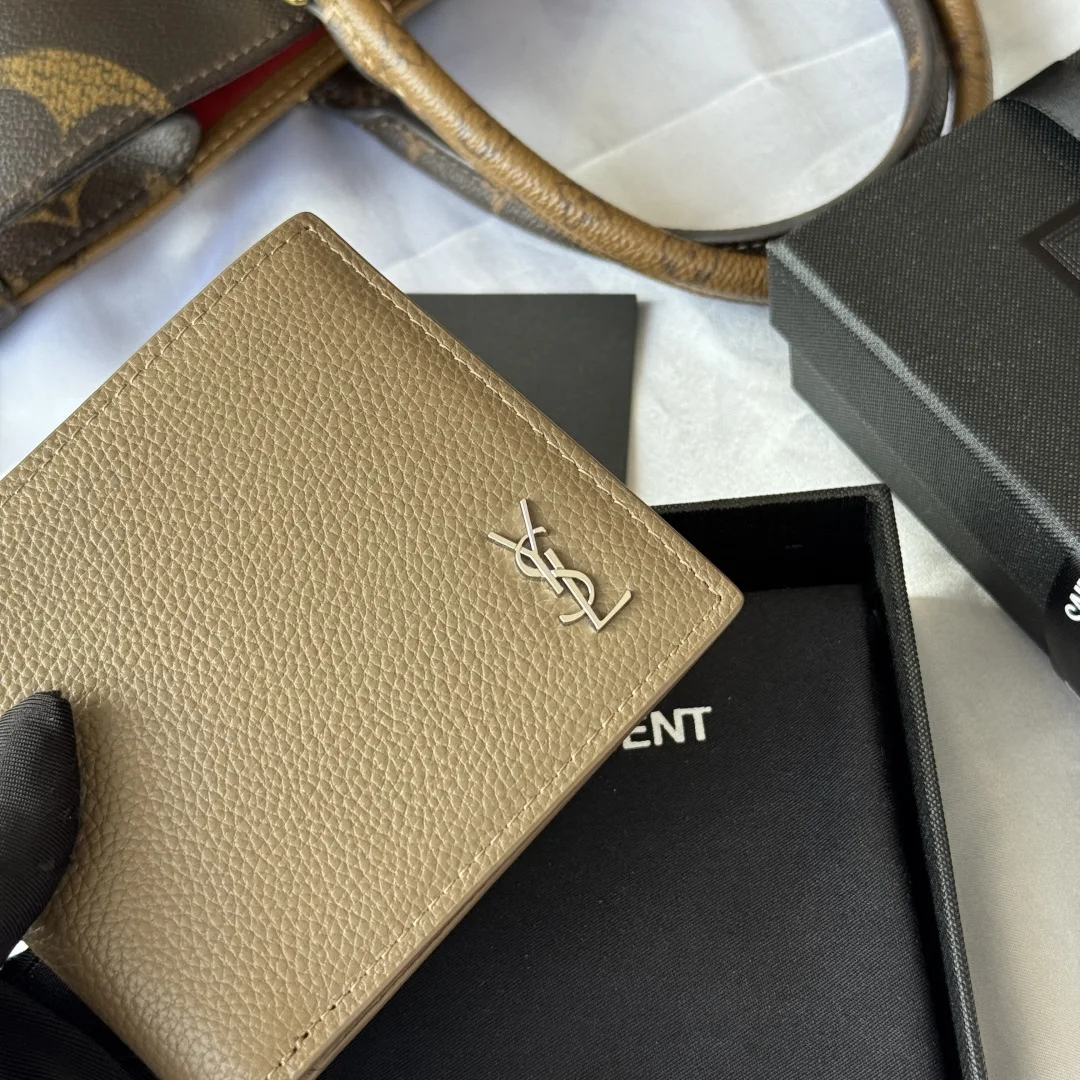 圣罗兰607727 2025秋冬新品 MONOGRAM对折包 卡包 - 细节图 5