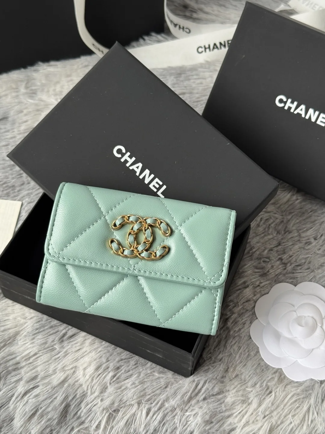 Chanel AP1790 Diamond Quilted Flap Coin Purse - Detail view 2