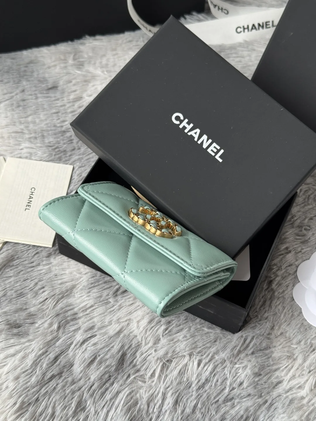 Chanel AP1790 Diamond Quilted Flap Coin Purse - Detail view 4