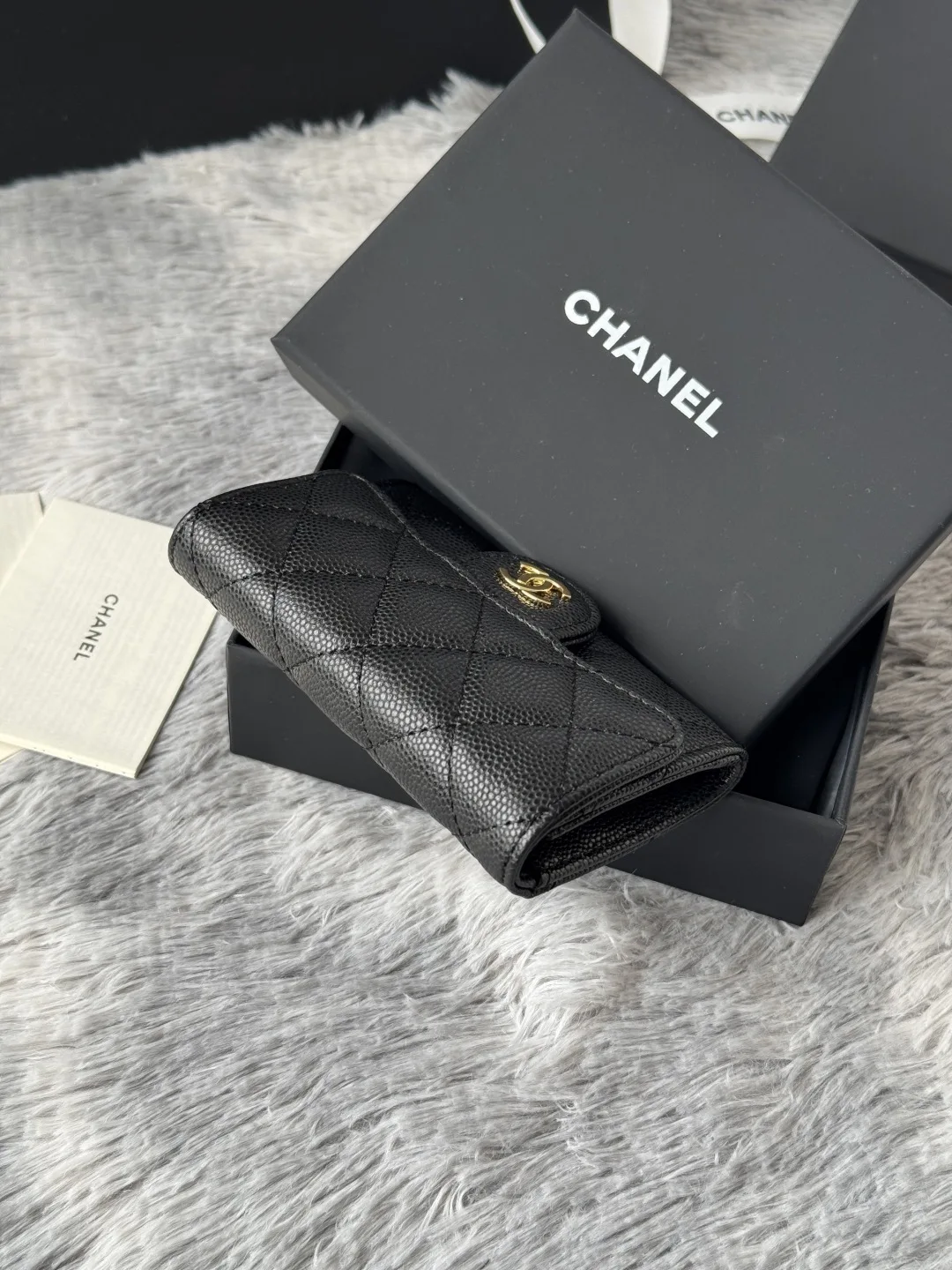 Chanel AP80799 Sheepskin Caviar Small Ball Pattern CF Card Holder - Detail view 5
