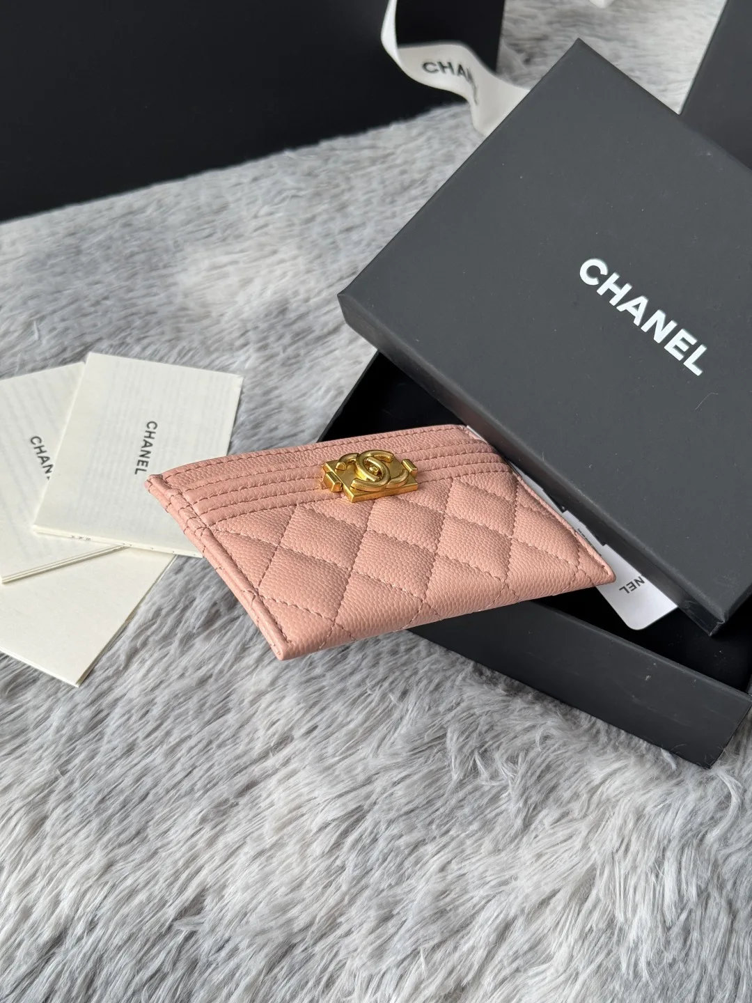 Chanel 84431 New Le Boy Cardholder - Detail view 5