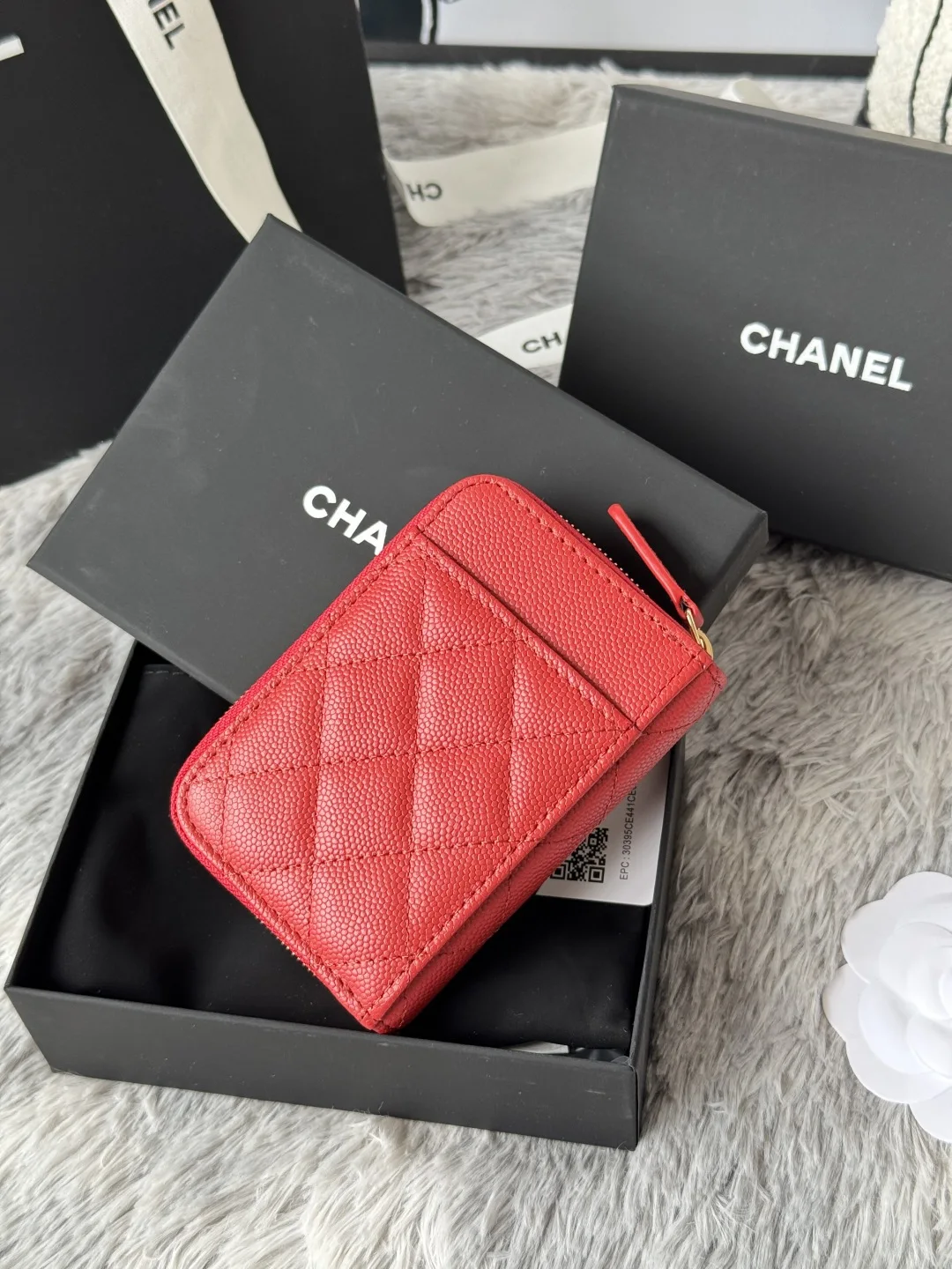 Chanel AP1650 Small Zip Pouch Laka Pouch - Detail view 3