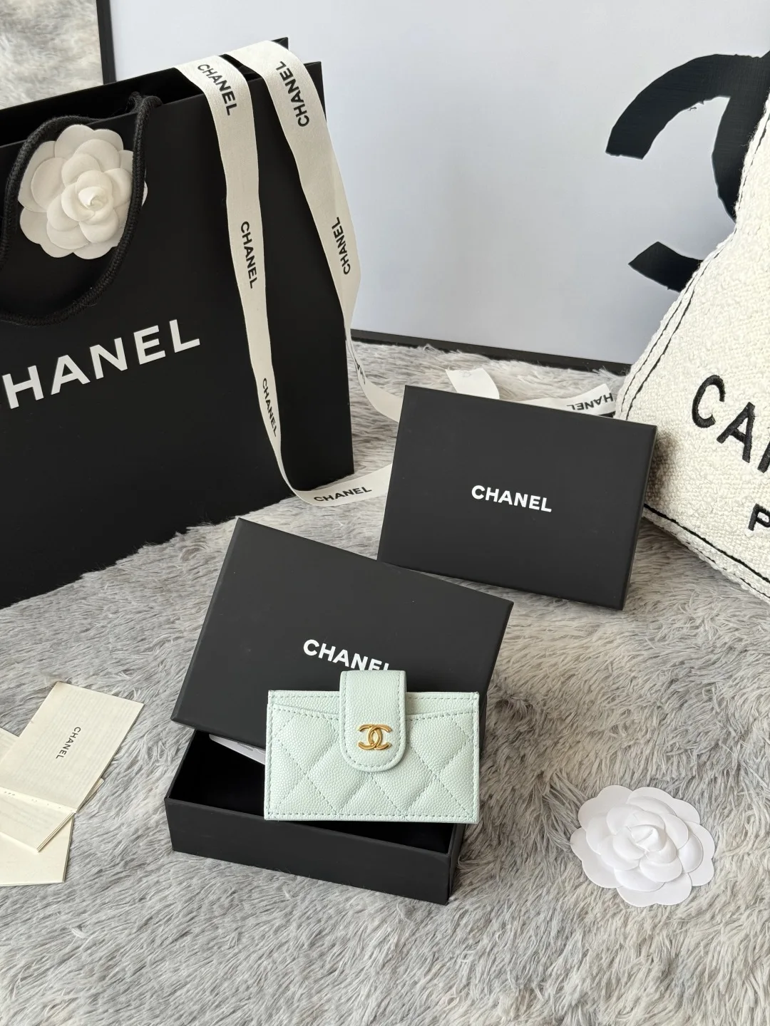 Chanel AP0342 Tweed Cardholder - Detail view 1