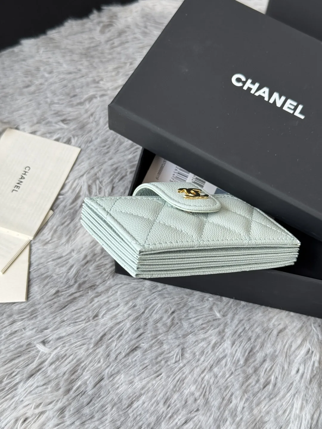 Chanel AP0342 Tweed Cardholder - Detail view 4