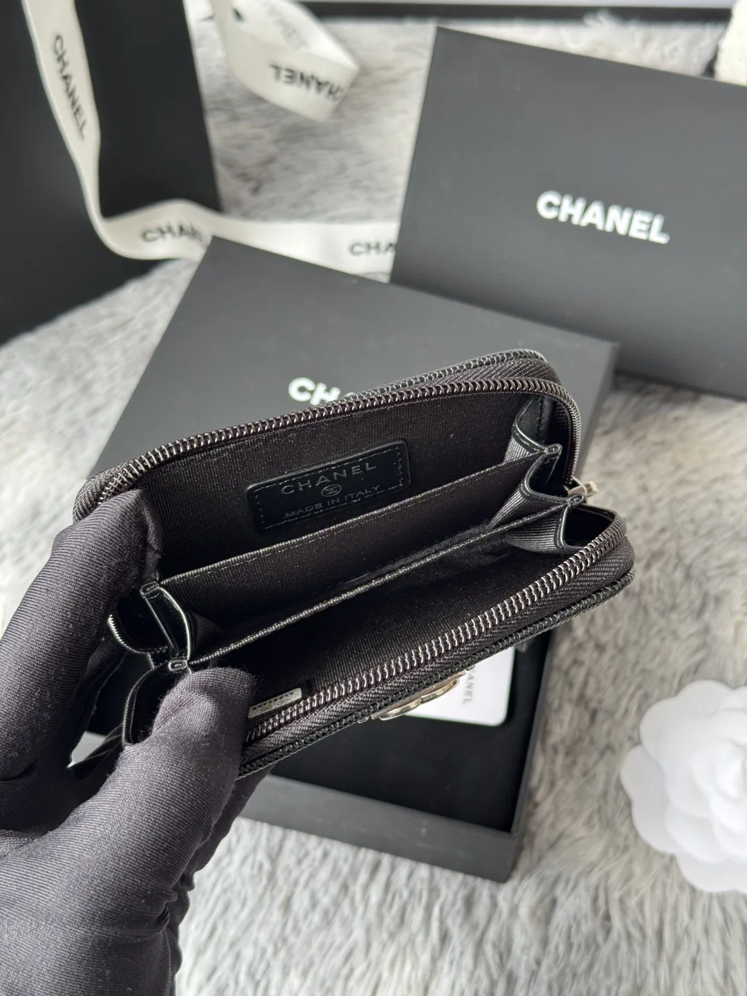 Chanel A80602 BOY Diamond Quilted Coin Purse - Detail view 8