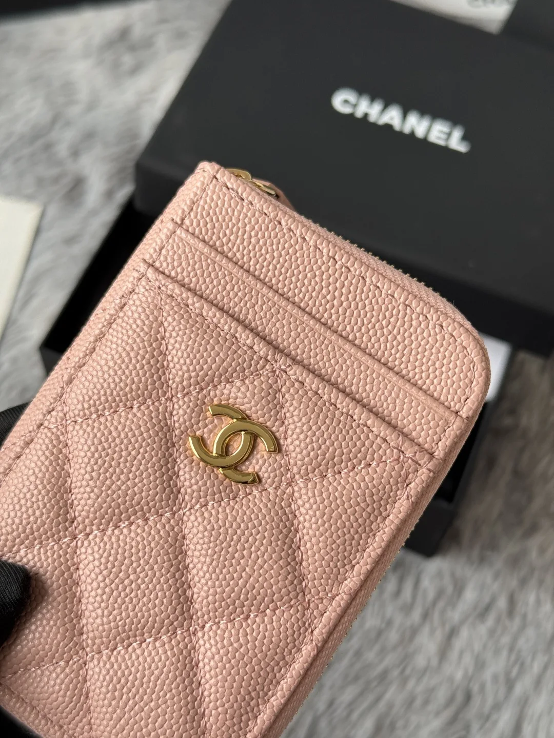 Chanel AP1650 Small Zip Pouch Laka Pouch - Detail view 6