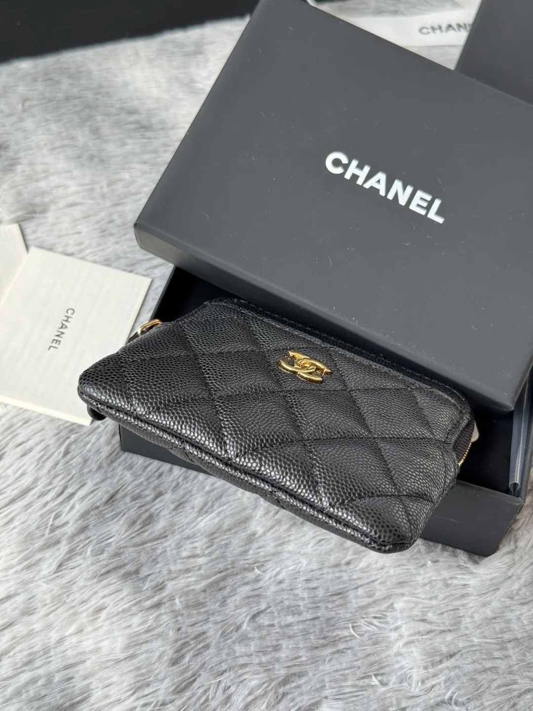 Chanel AP2061 Calfskin Chanel Coin Purse - Detail view 5