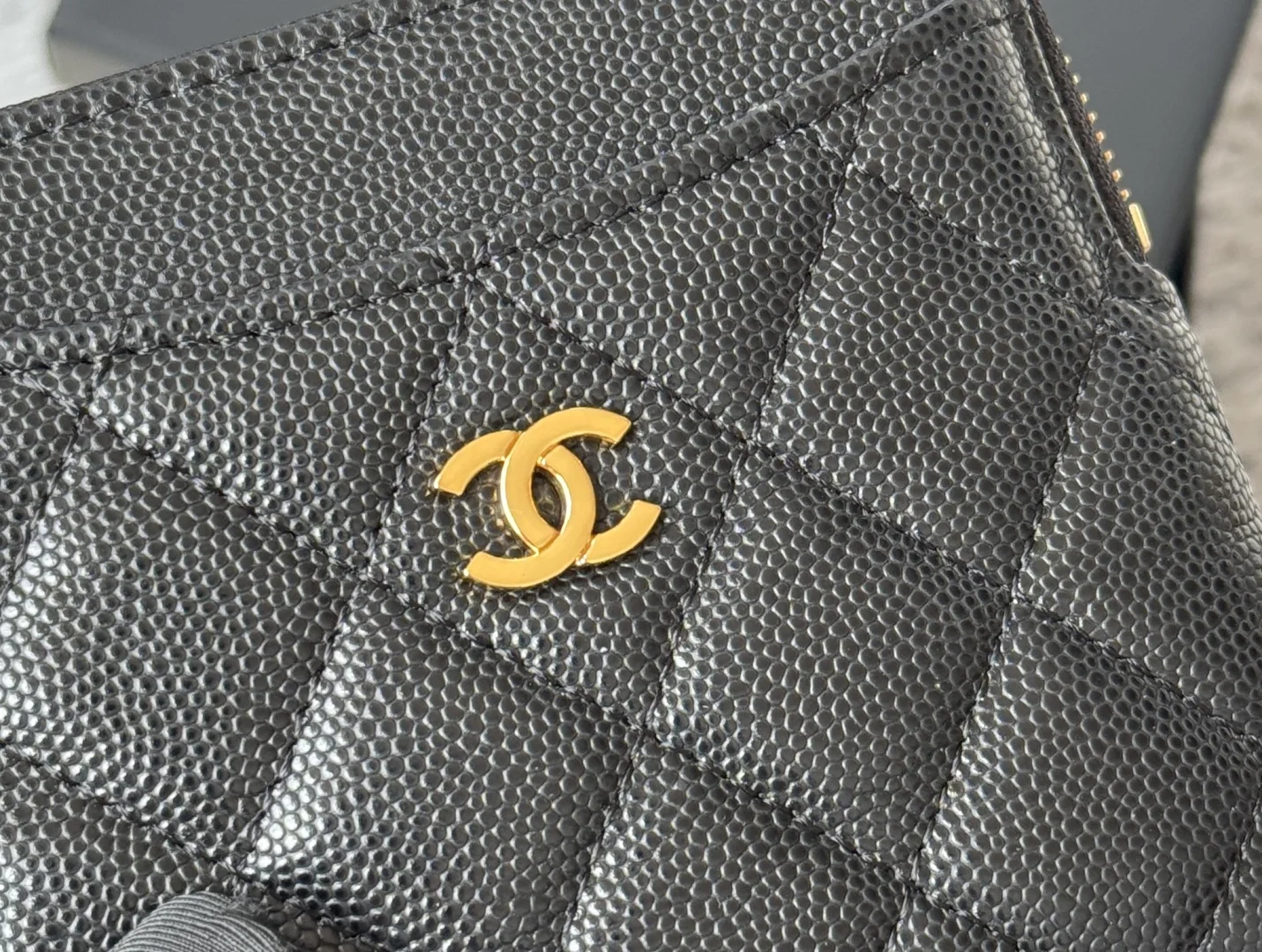 Chanel AP2061 Calfskin Chanel Coin Purse - Detail view 7