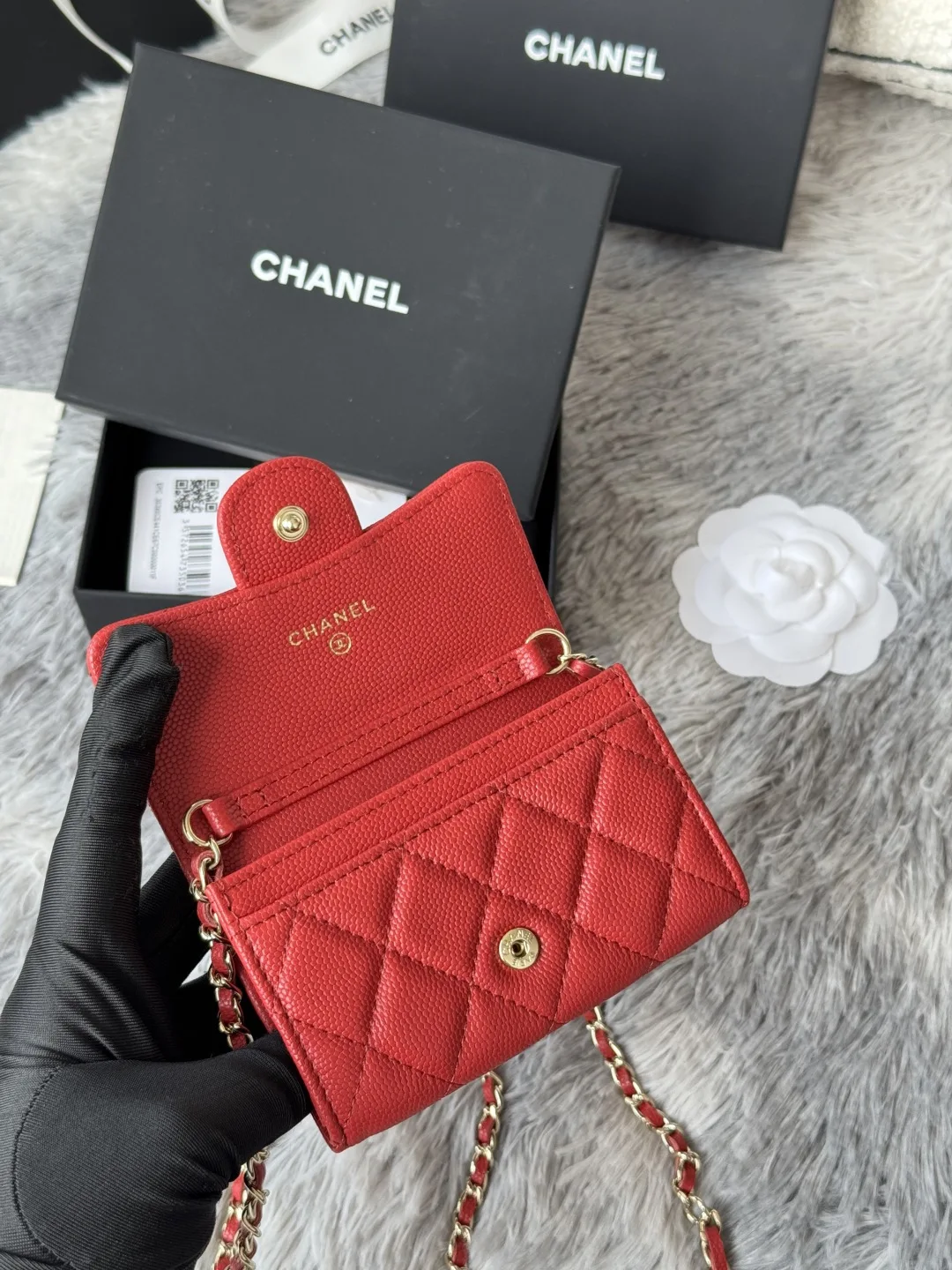 Chanel A81081 New Fanny Pack Crossbody Coin Purse - Detail view 6