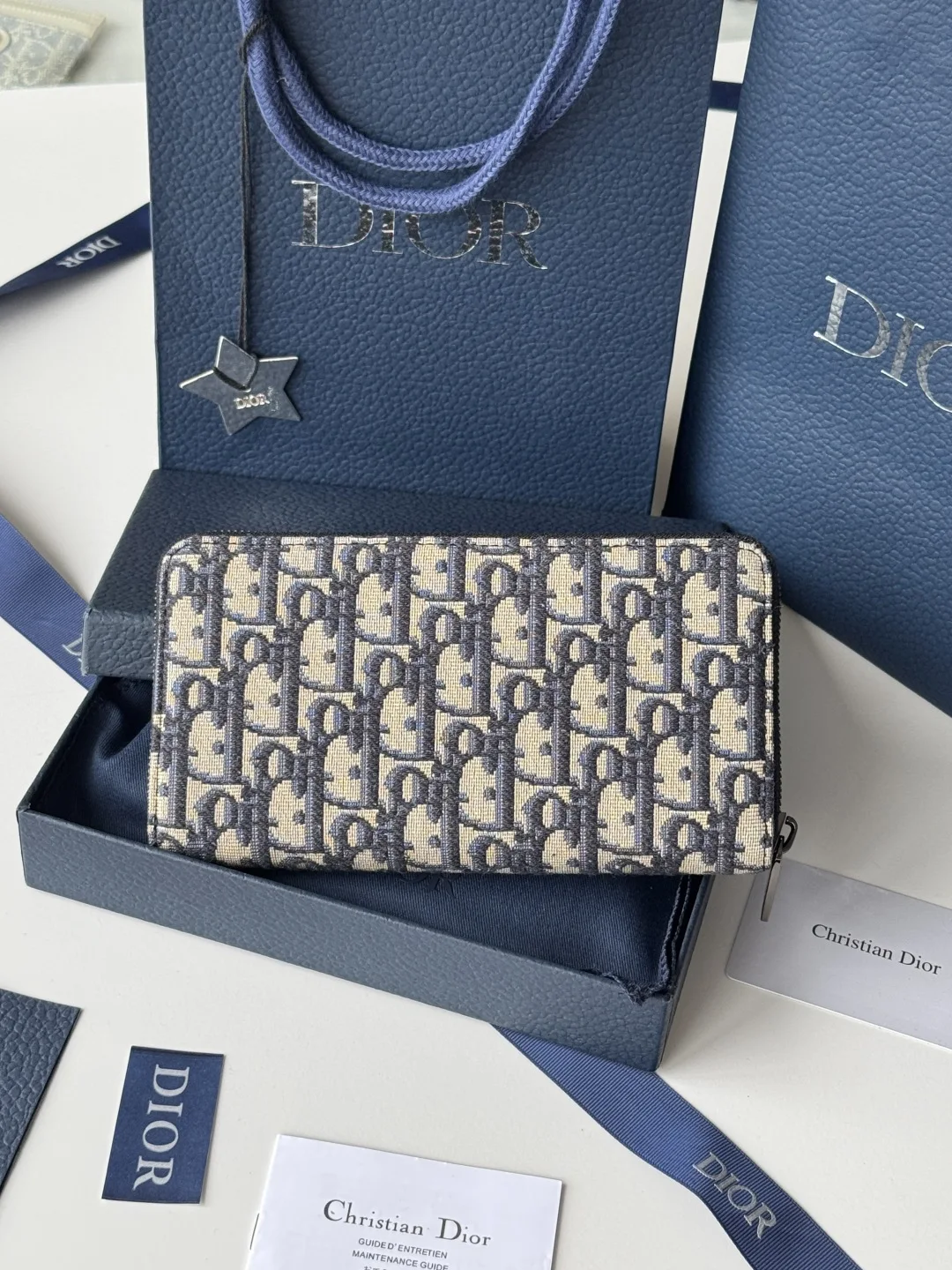 Dior 2ESBC252YSE-315 Long Zip Wallet - Detail view 3