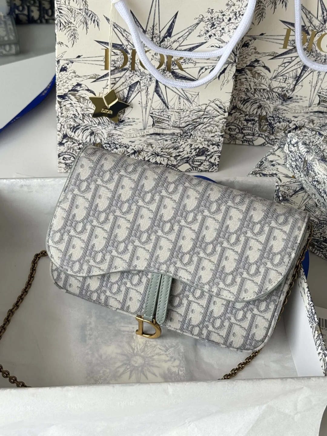 Dior S5907CTZQ_M928 Denim Dior Oblique Jacquard Saddle Chain Bag - Detail view 3