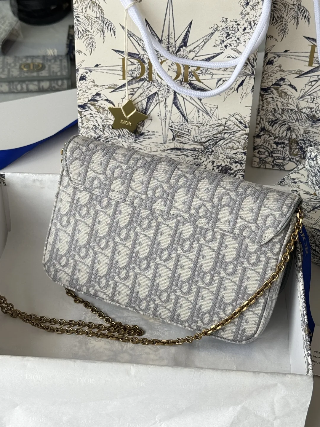 Dior S5907CTZQ_M928 Denim Dior Oblique Jacquard Saddle Chain Bag - Detail view 4