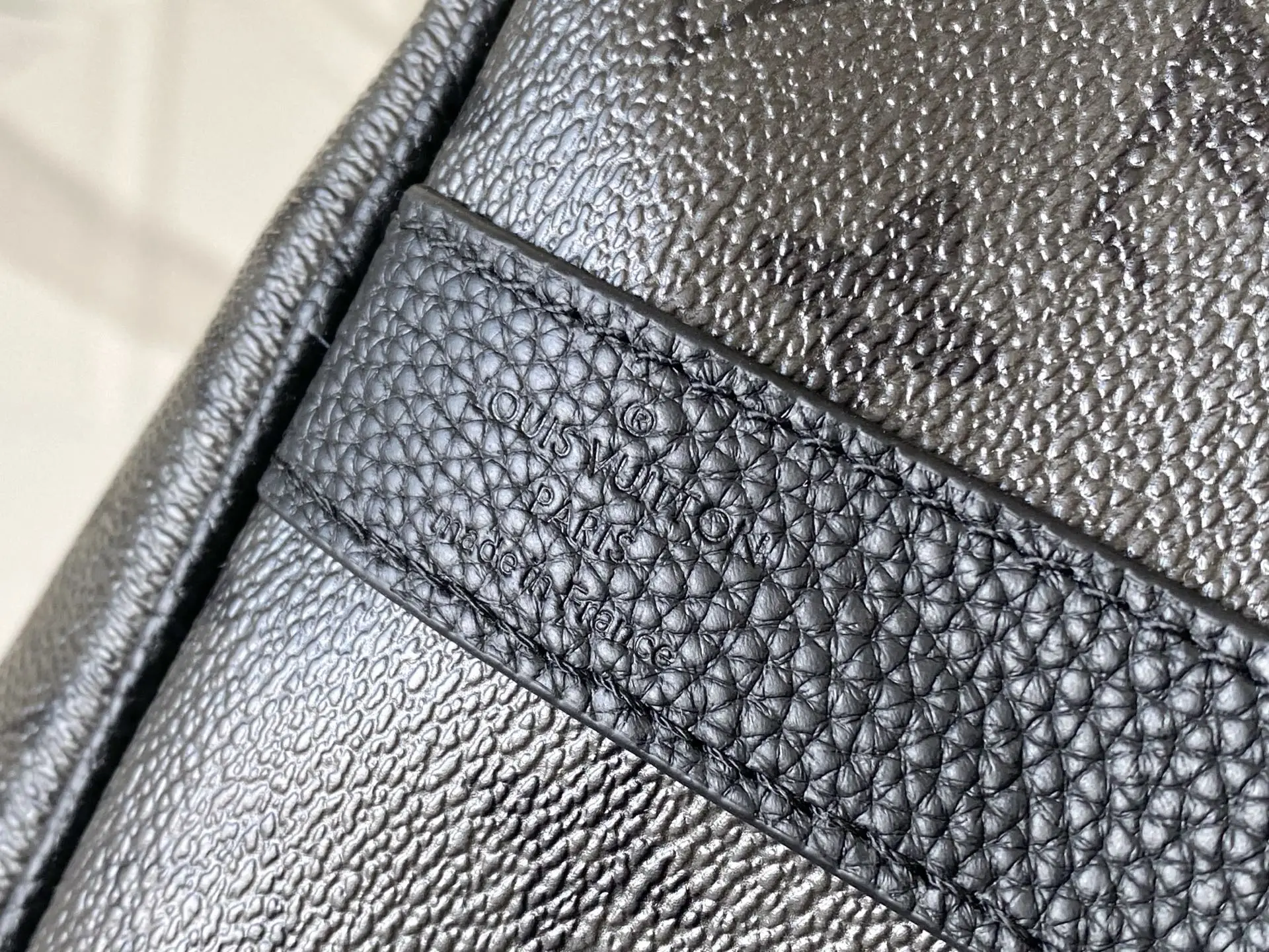 Louis Vuitton M28403 Black Gray Keepall Bandouliere 45 Travel Bag - Detail view 6