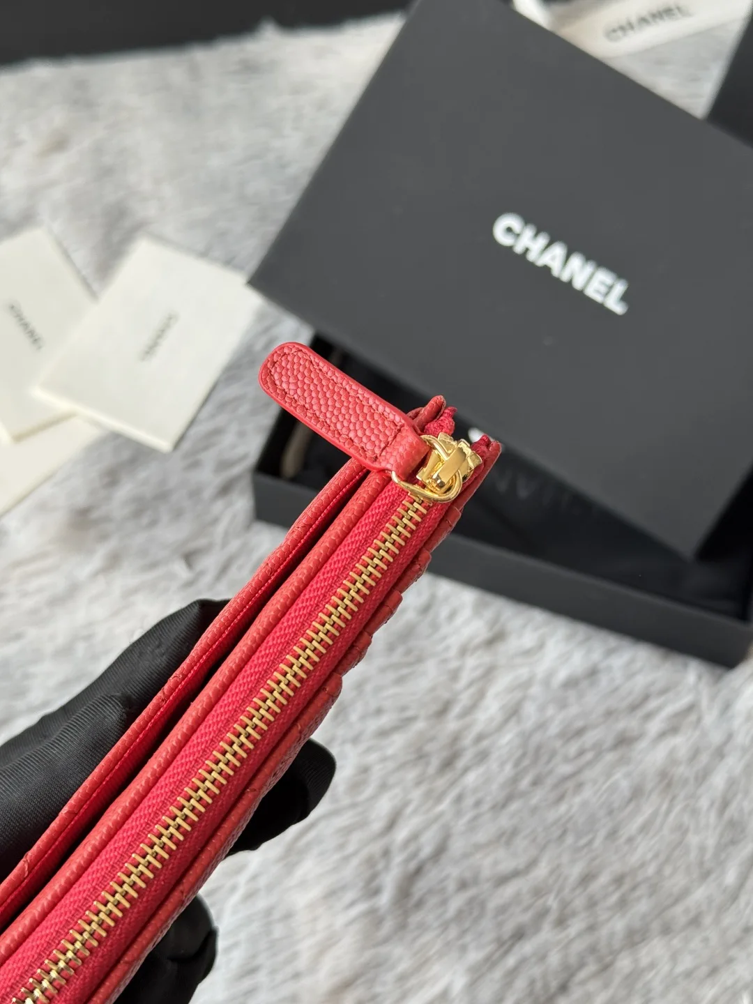Chanel A3179 2024 7-shaped single pull card holder - Detail view 7