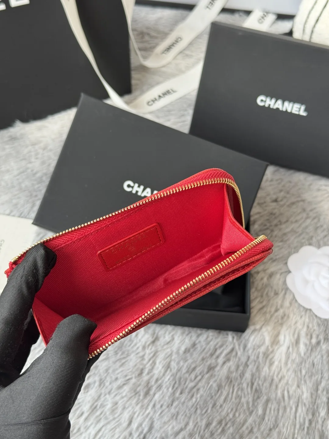 Chanel A3179 2024 7-shaped single pull card holder - Detail view 8