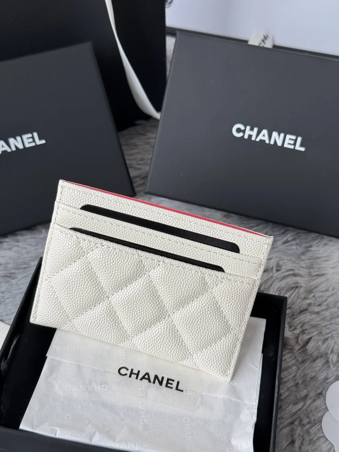 Chanel AP3188 Ball Pattern Hollow Card Holder - Detail view 3
