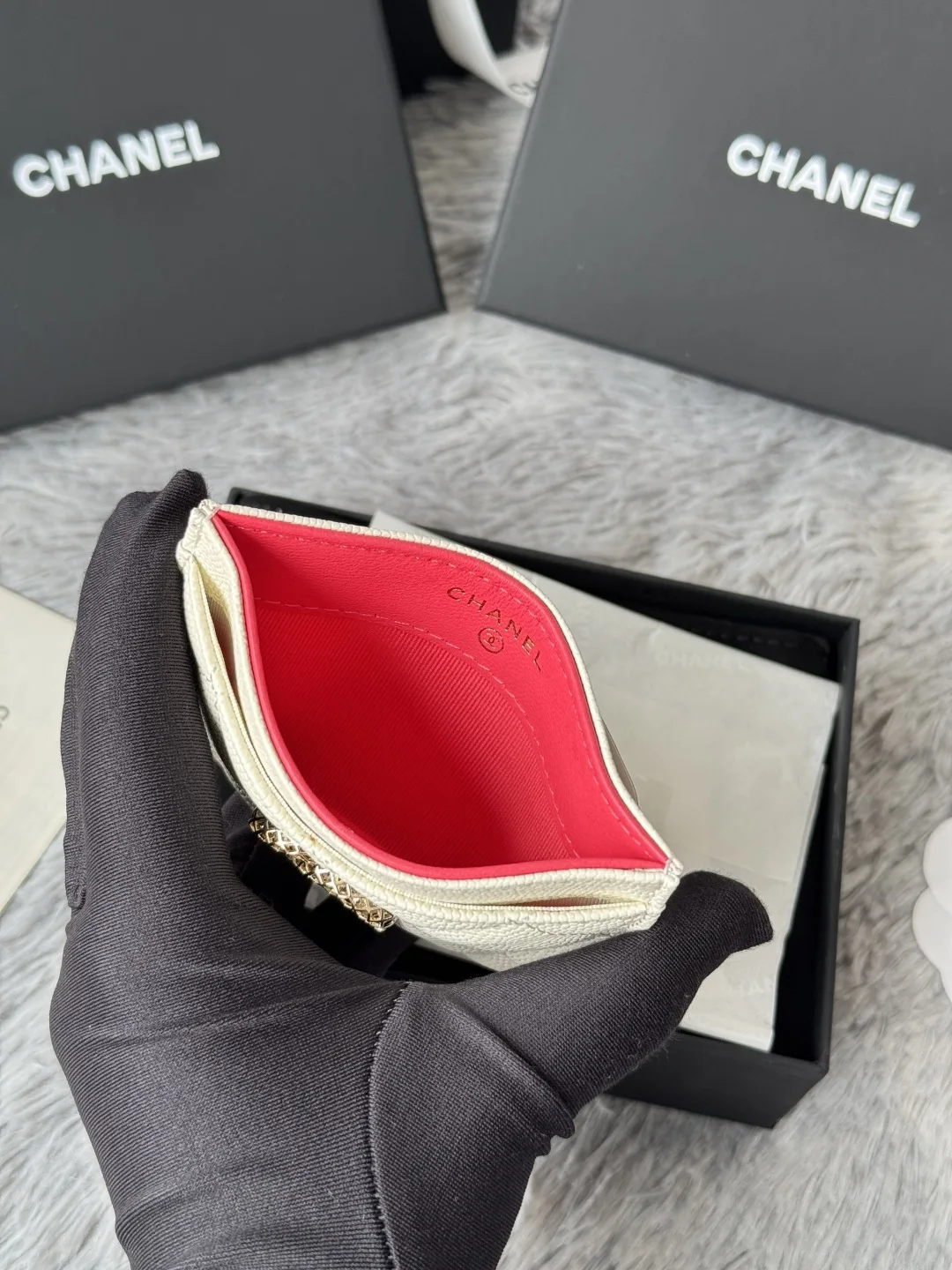 Chanel AP3188 Ball Pattern Hollow Card Holder - Detail view 7