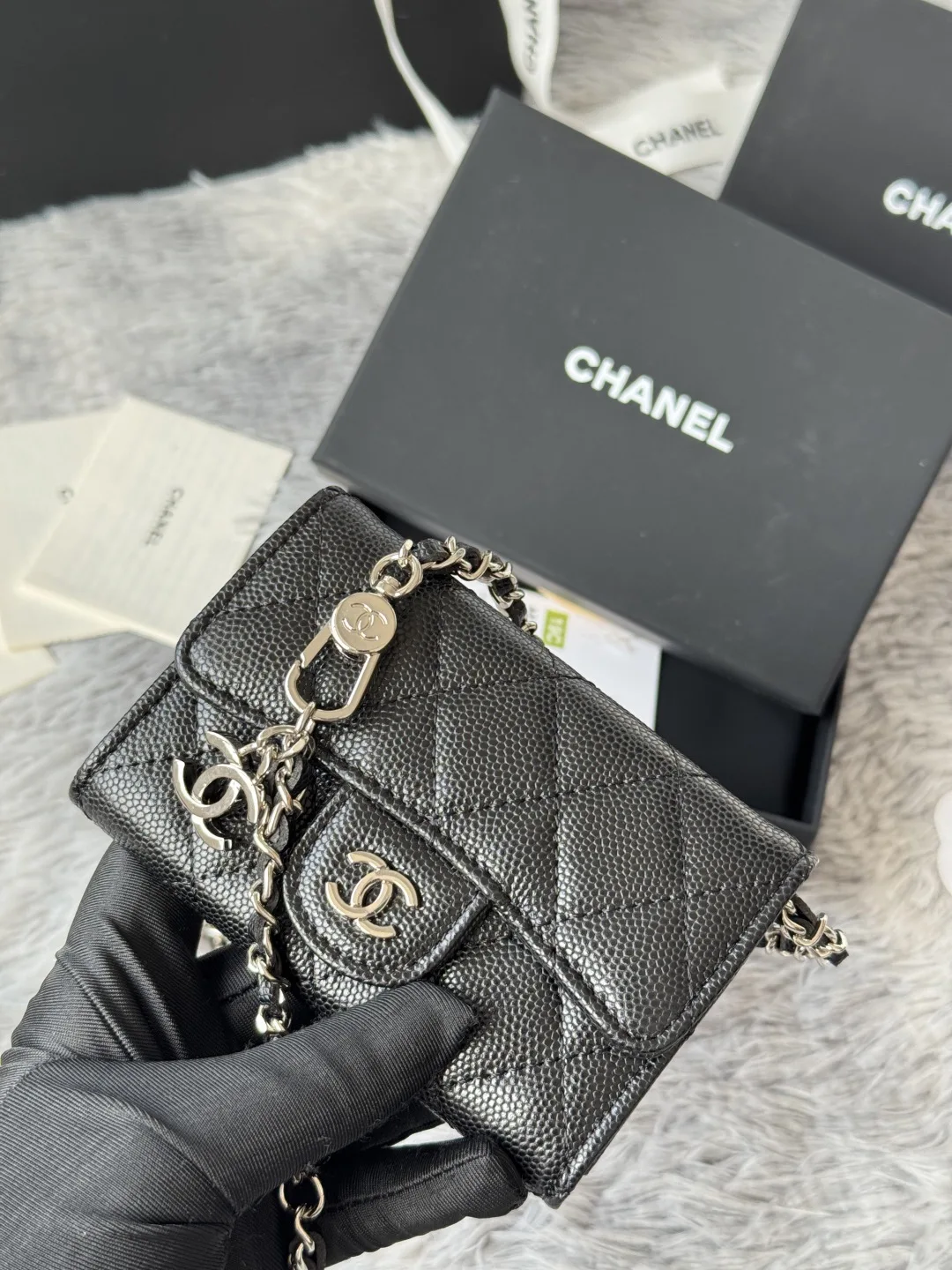 Chanel A81081 New Fanny Pack Crossbody Coin Purse - Detail view 5