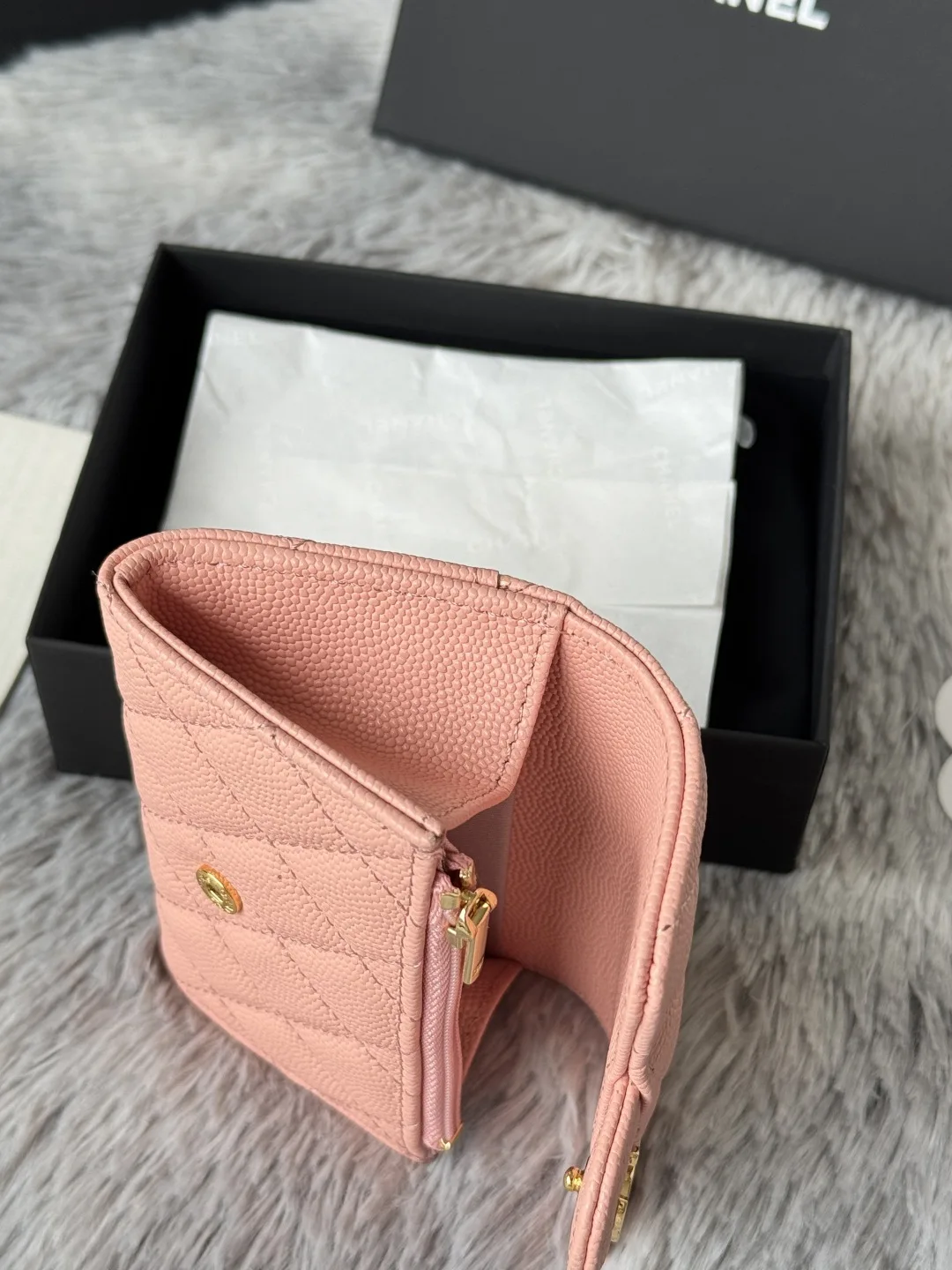 Chanel 0219 2025 New Arrivals CF Card Holder - Detail view 9