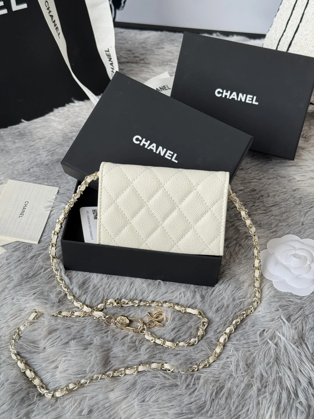 Chanel A81081 New Waist Bag Crossbody Coin Purse - Detail view 3