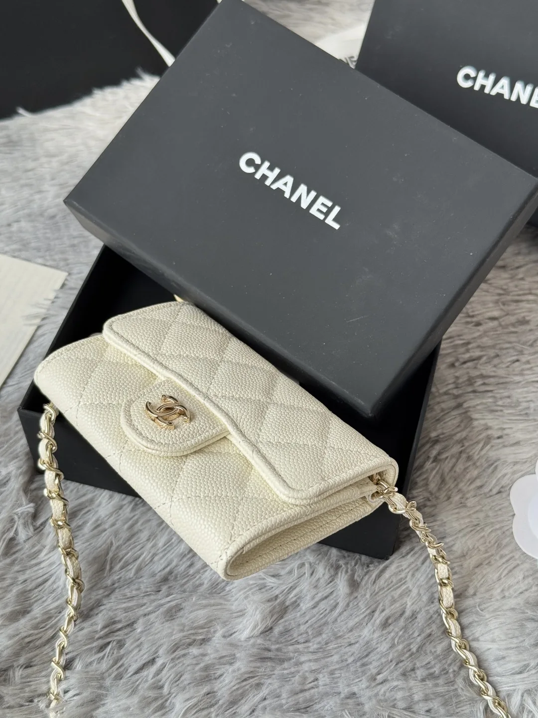 Chanel A81081 New Waist Bag Crossbody Coin Purse - Detail view 4
