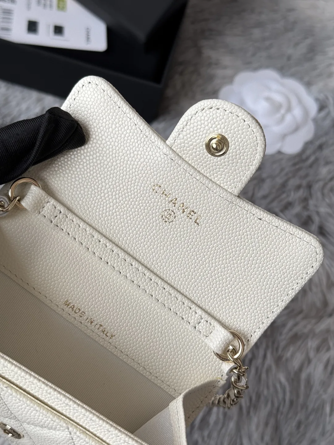 Chanel A81081 New Waist Bag Crossbody Coin Purse - Detail view 8