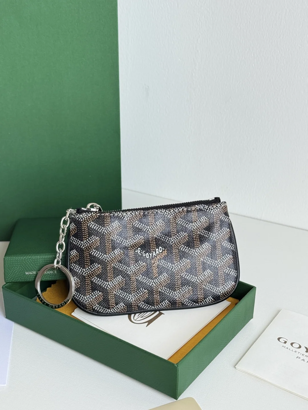 Goyard 3306 Mini Senate Nano Key Bag Coin Purse - Detail view 2