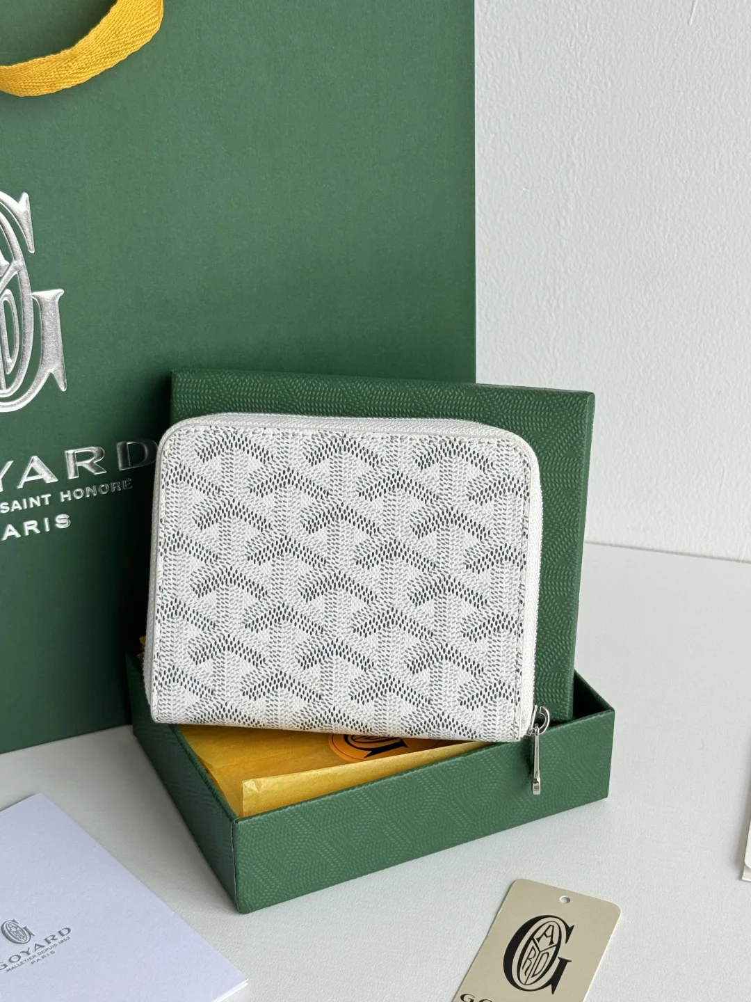 Goyard 3305 MATIGNON MINI ZIP CARD HOLDER - Detail view 3
