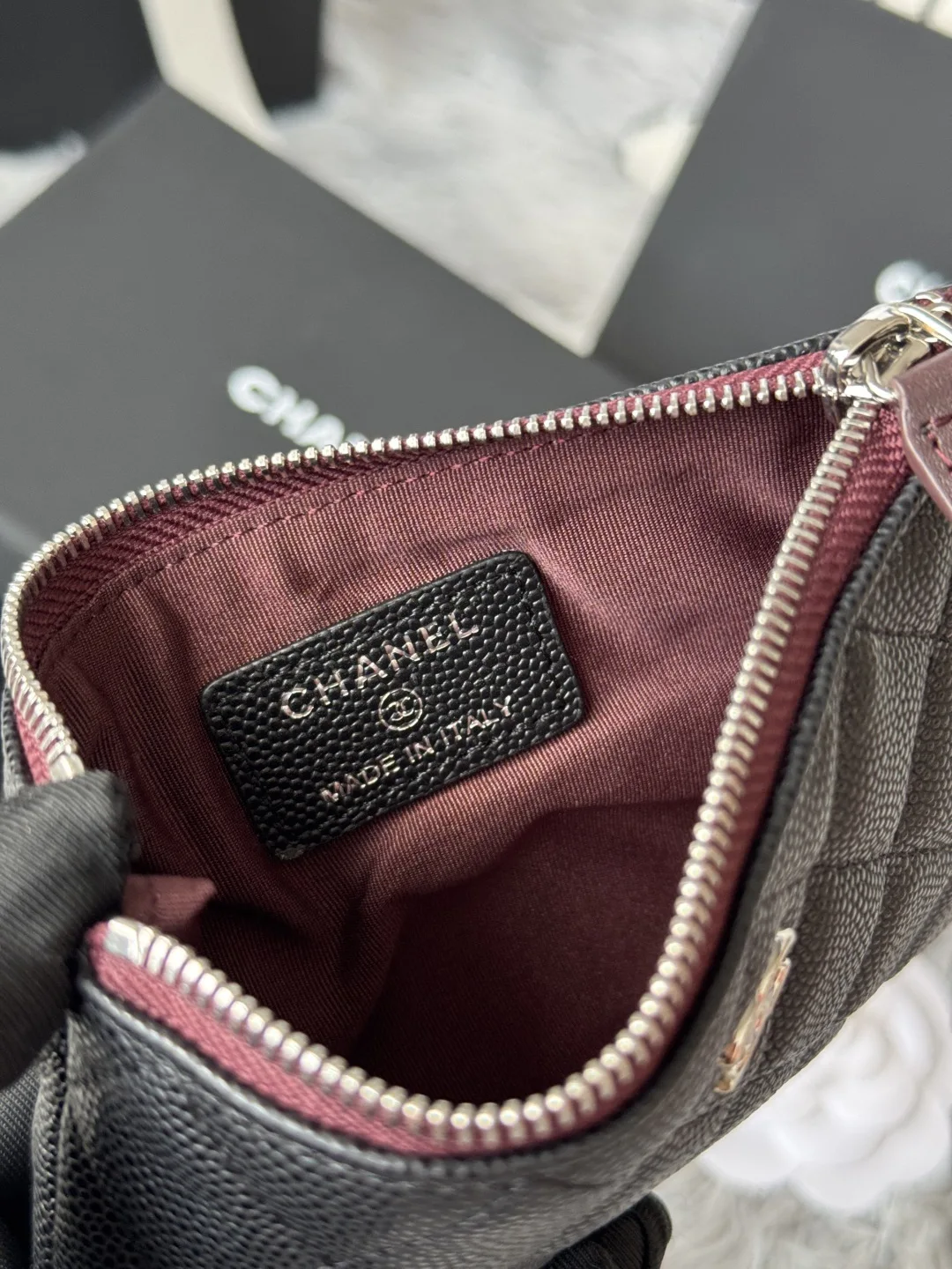 Chanel A82365 Coin Purse - Detail view 9