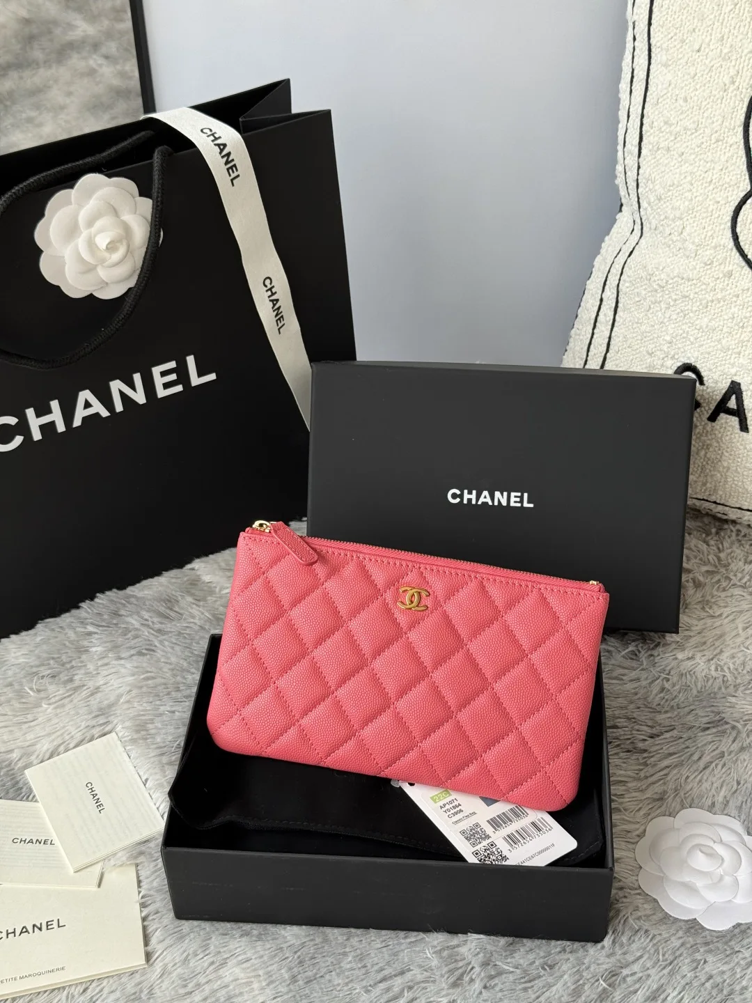 Chanel AP1071 New Ball Grain Diamond Pattern Coin Purse Clutch - Detail view 1