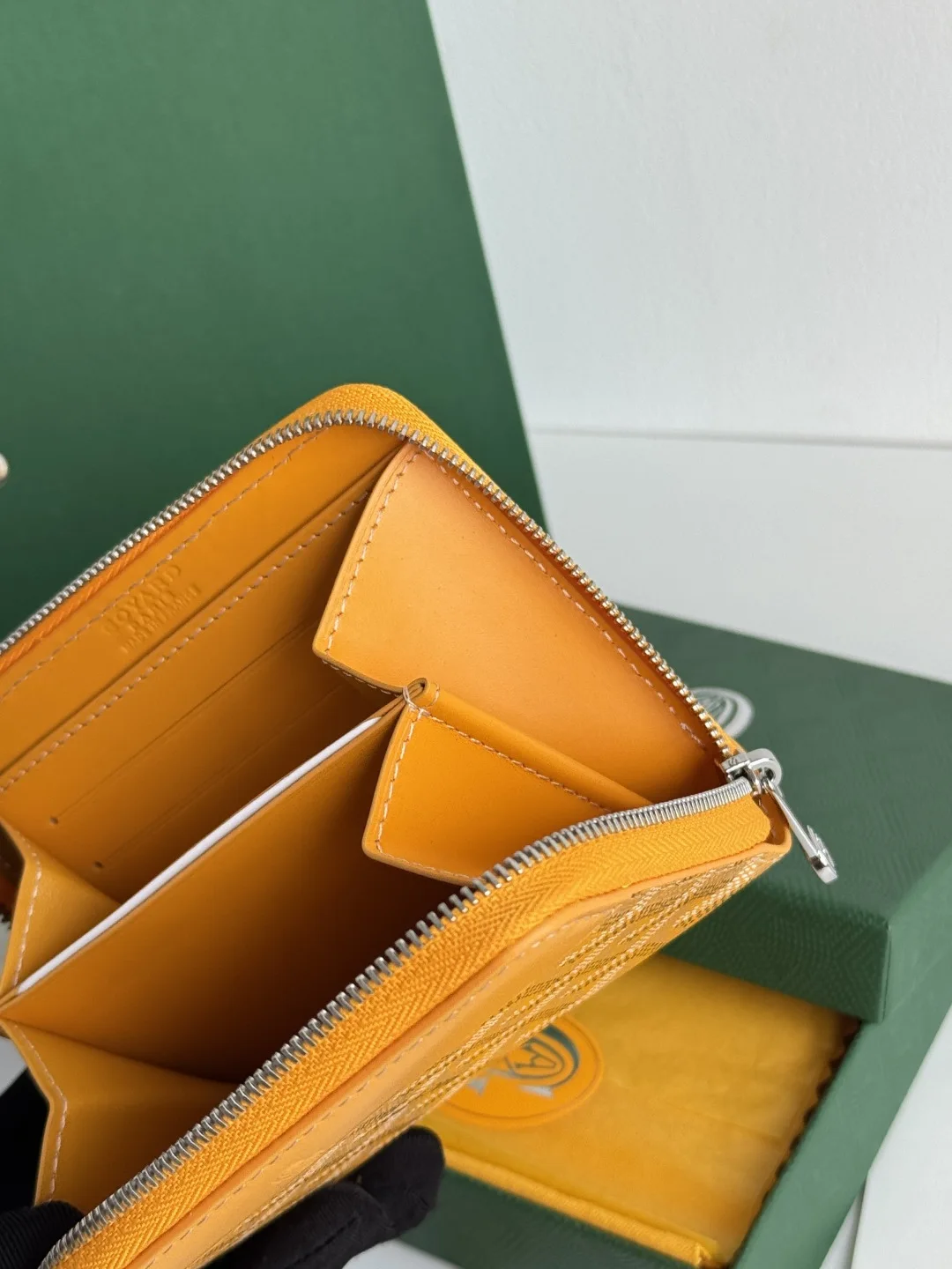 Goyard 3305 MATIGNON MINI ZIP CARD HOLDER - Detail view 8