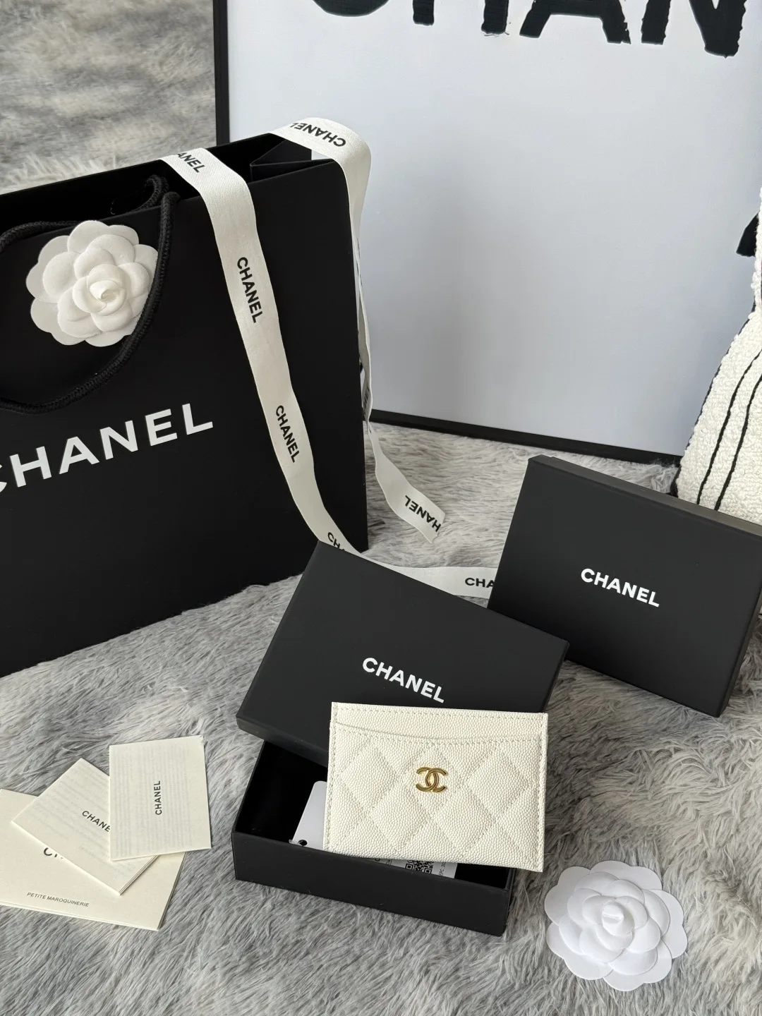 Chanel AP0213 CF Card Case, Chip-style Card Holder - Detail view 1