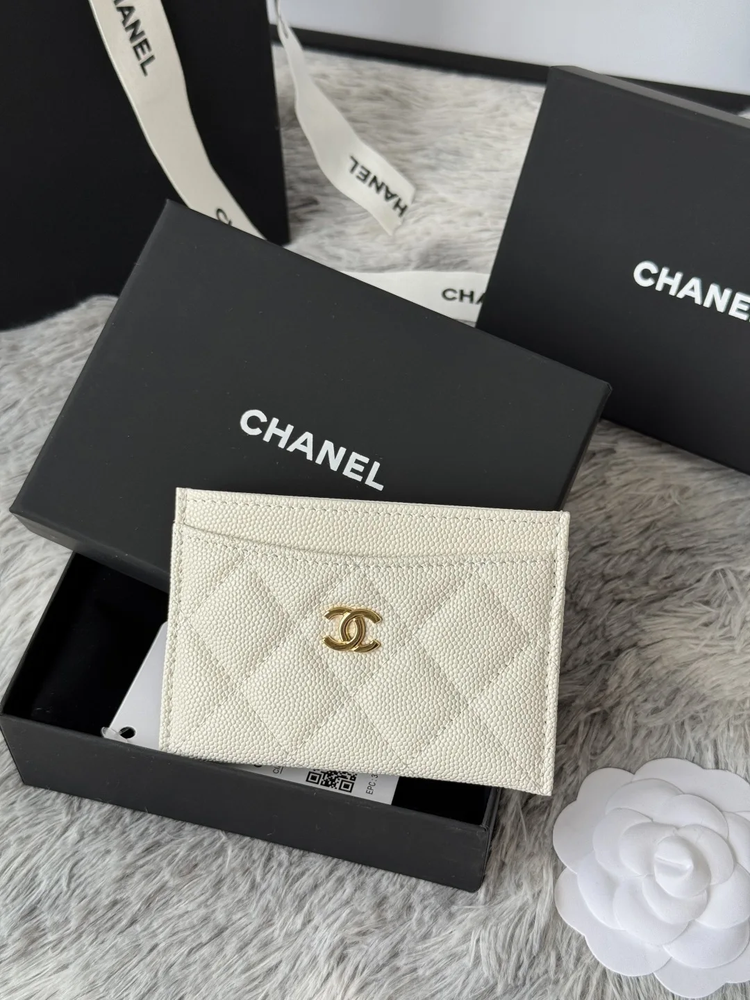 Chanel AP0213 CF Card Case, Chip-style Card Holder - Detail view 2