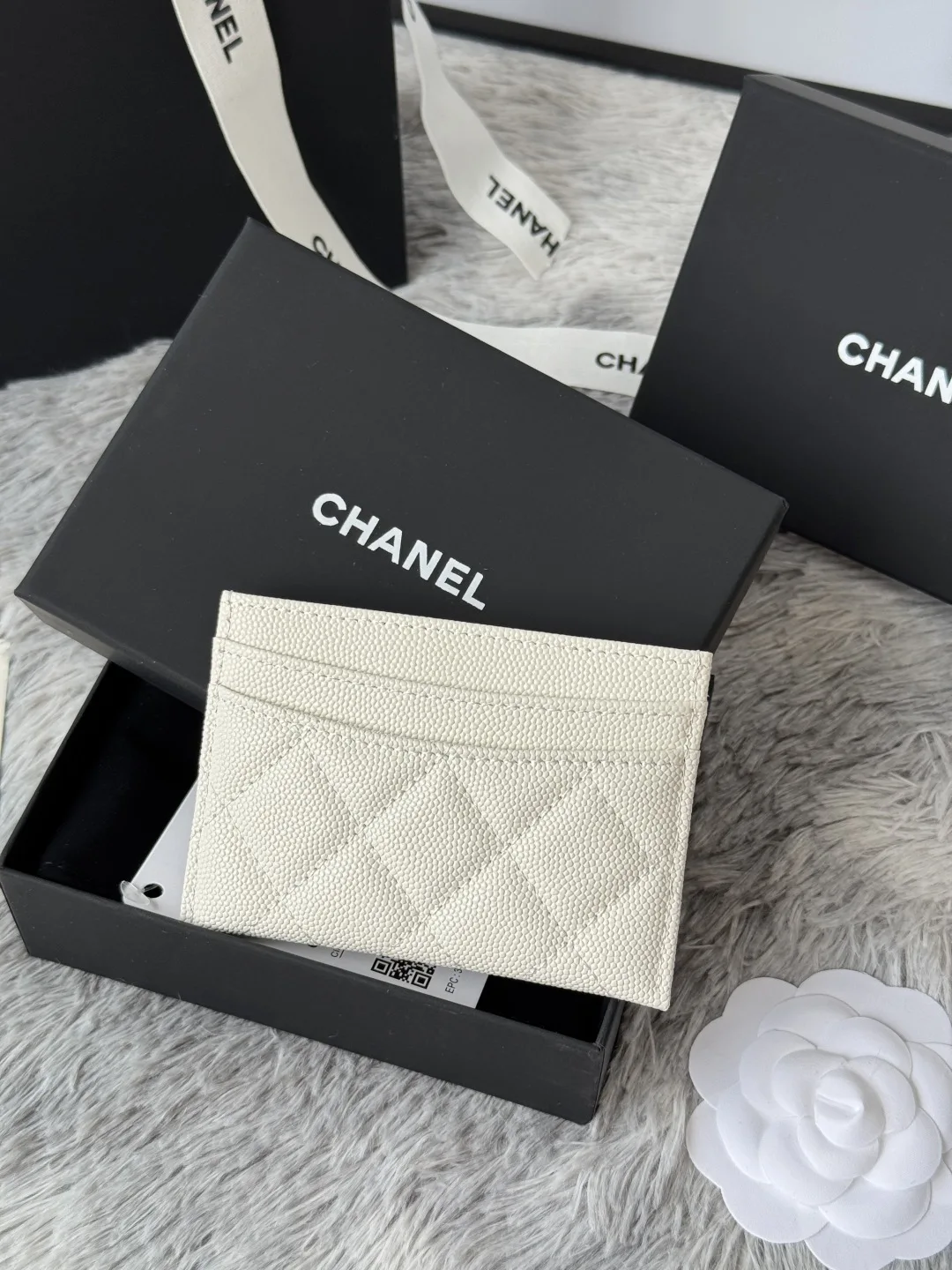 Chanel AP0213 CF Card Case, Chip-style Card Holder - Detail view 3