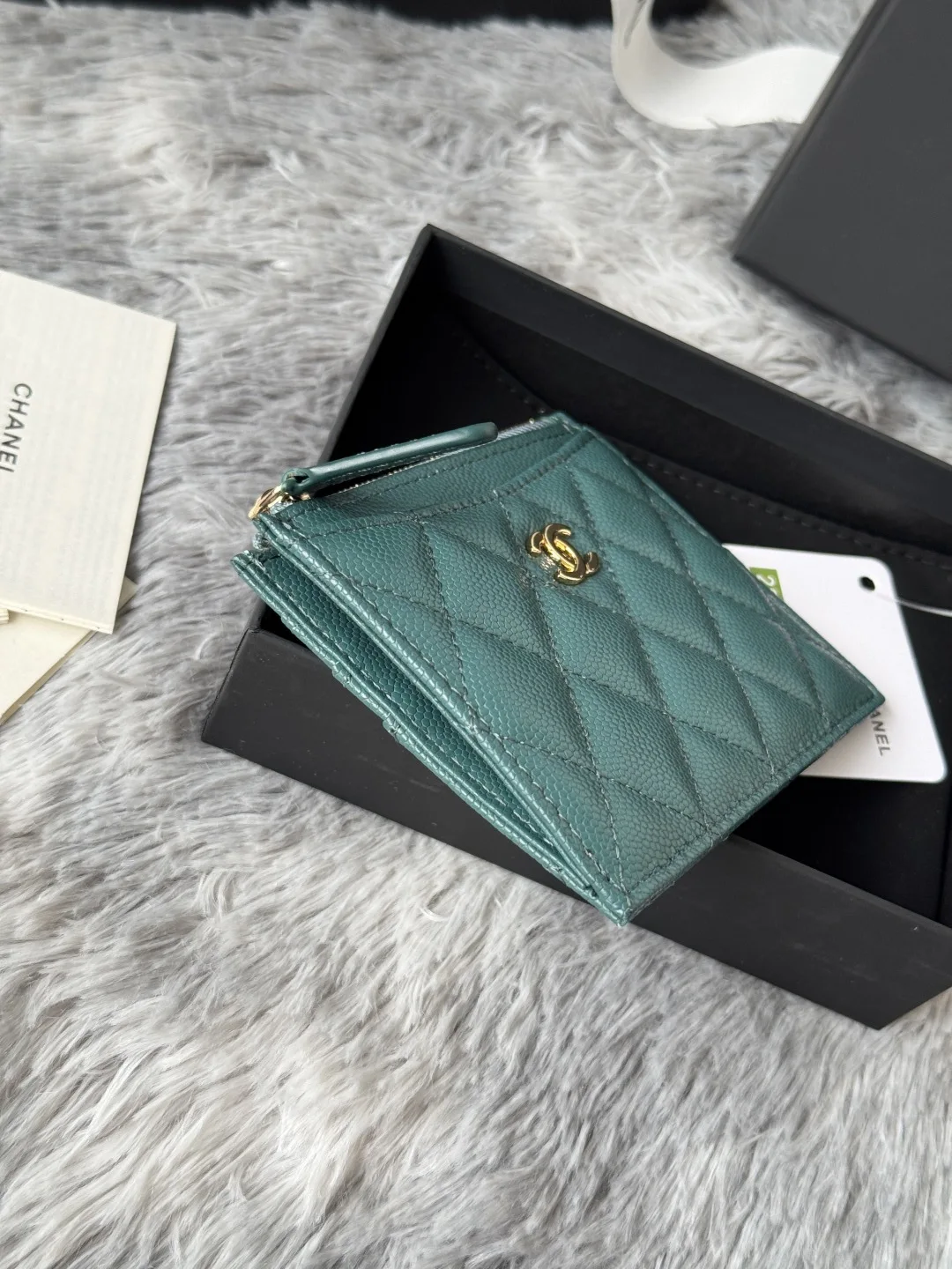 Chanel A84105 Single Card Holder - Detail view 5