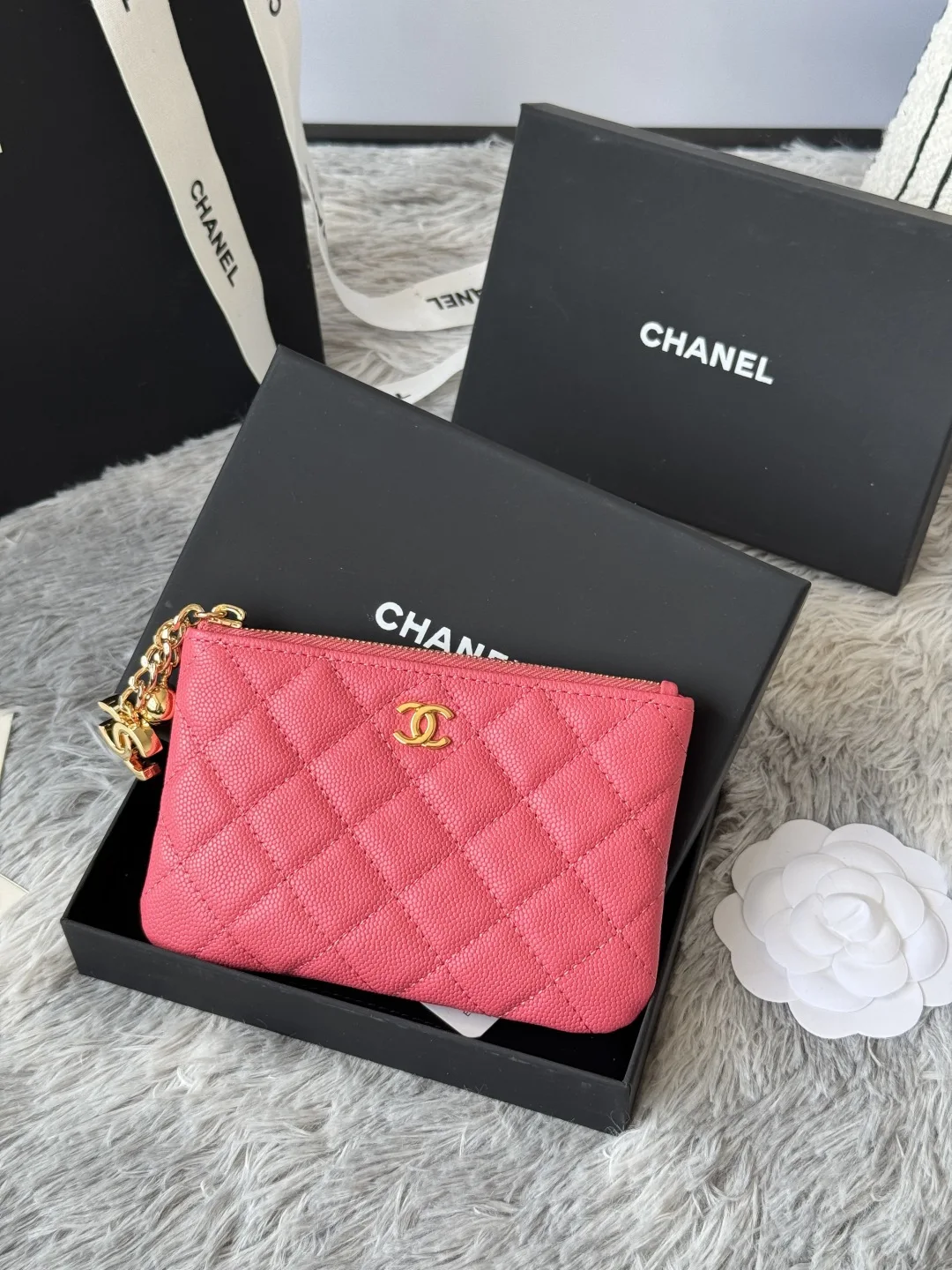 Chanel A50168 Zipped Pendant Coin Purse Card Holder - Detail view 2