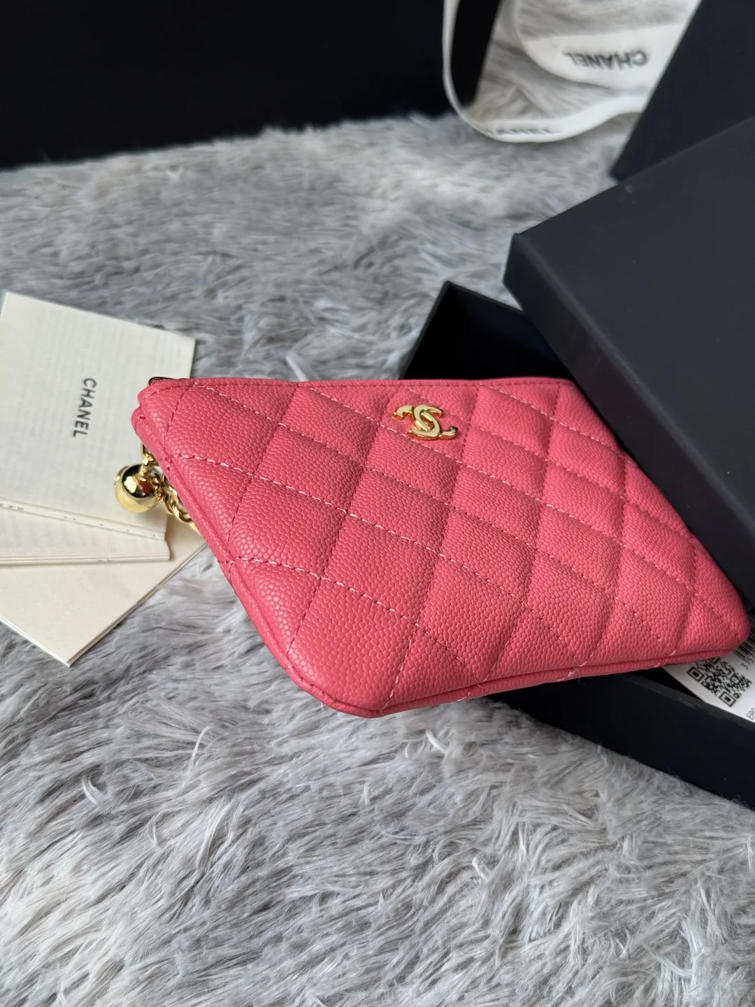 Chanel A50168 Zipped Pendant Coin Purse Card Holder - Detail view 5