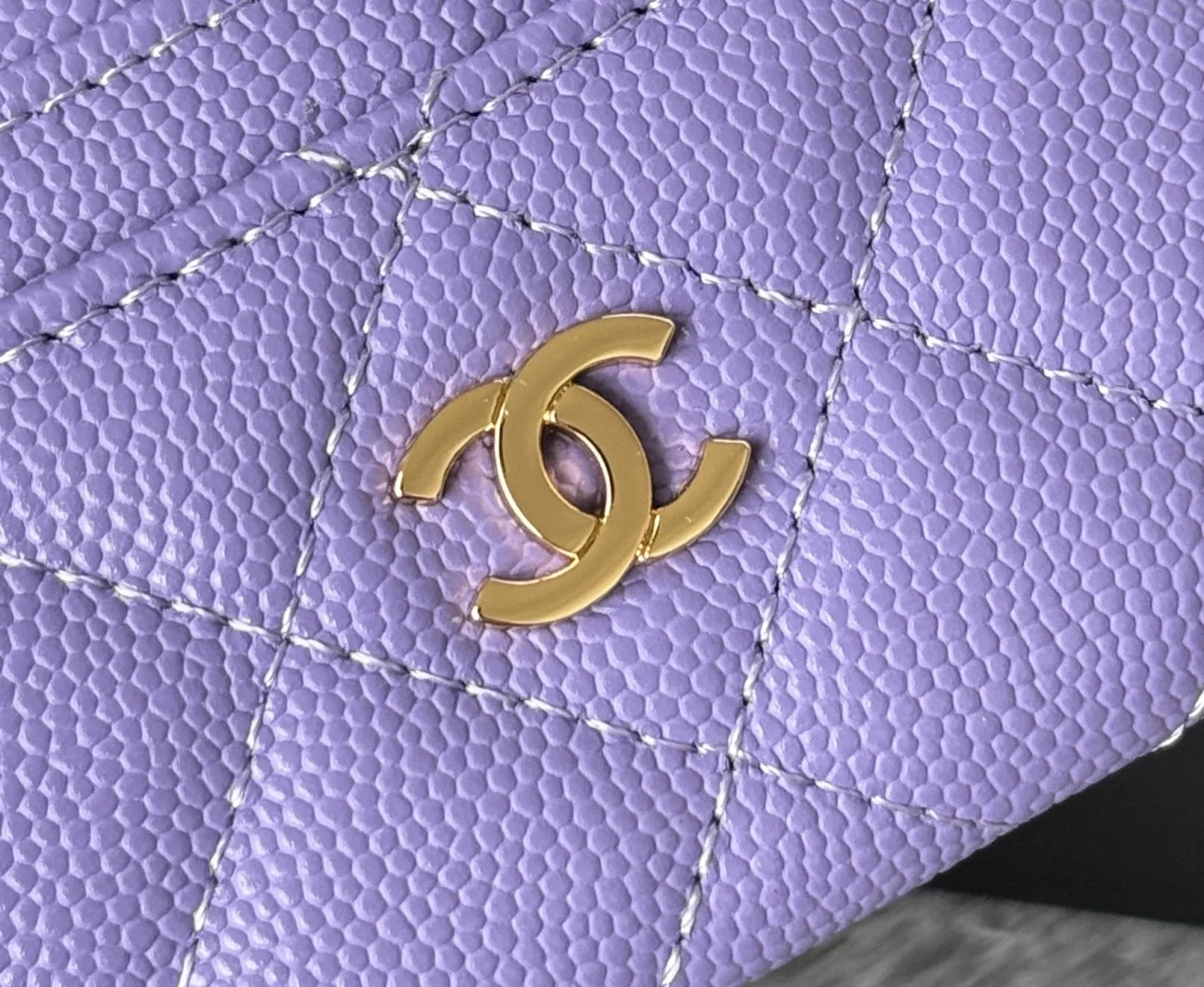 Chanel AP4472 2025 Cowhide Card Holder - Detail view 6