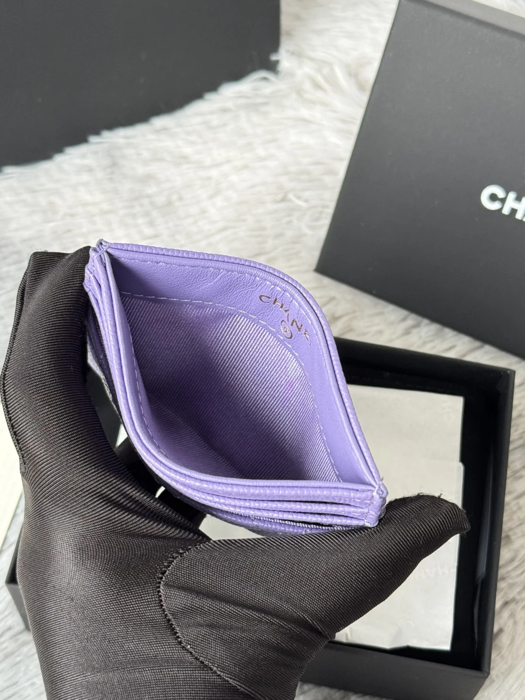 Chanel AP4472 2025 Cowhide Card Holder - Detail view 7