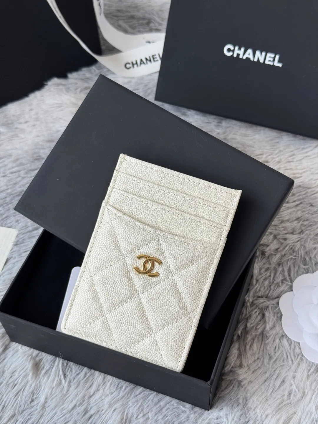 Chanel AP0223 Ultra Mini Lambskin Cardholder - Detail view 2