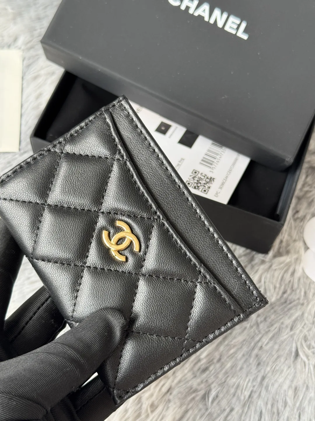 Chanel AP0213 CF Card Case, Chip-style Card Holder - Detail view 6
