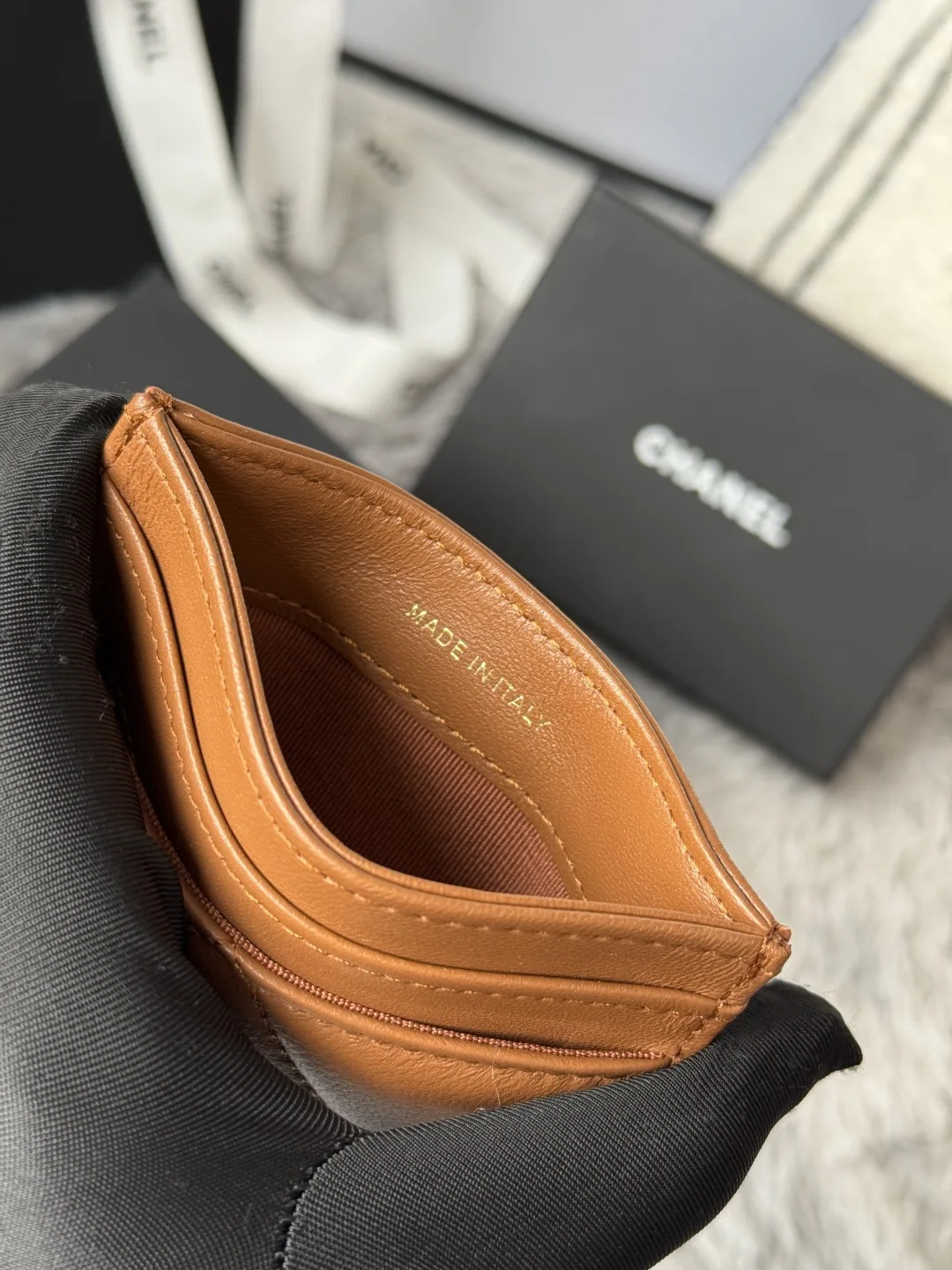 Chanel AP1167 Embroidered Argyle Cardholder - Detail view 9