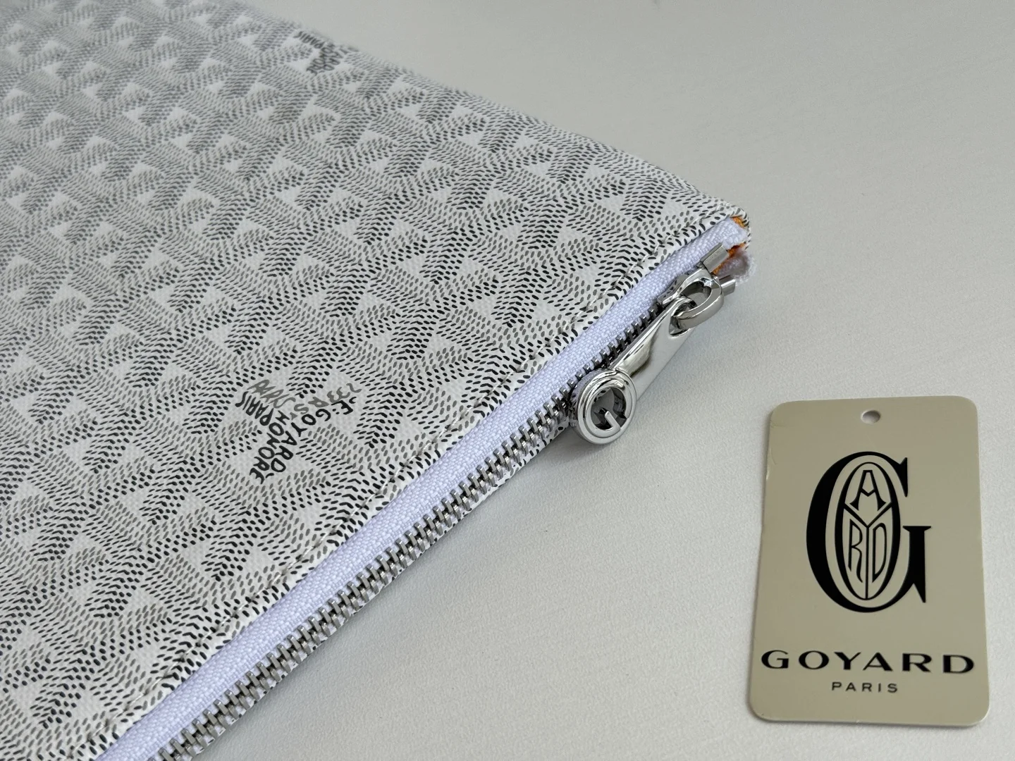 Goyard 1061 MGM Clutch Bag Document Holder - Detail view 4