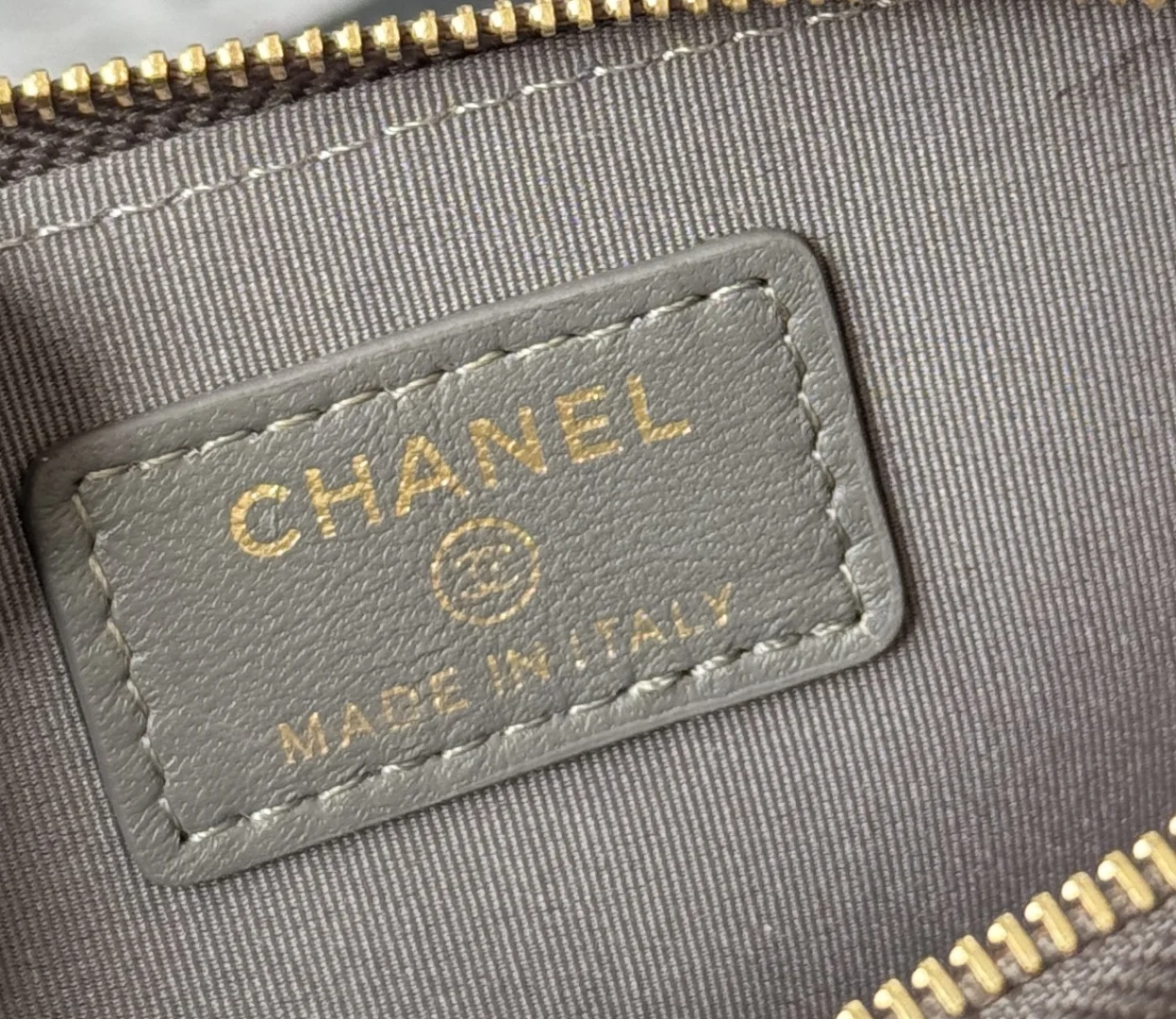 Chanel AP2086 Coin Purse - Detail view 9