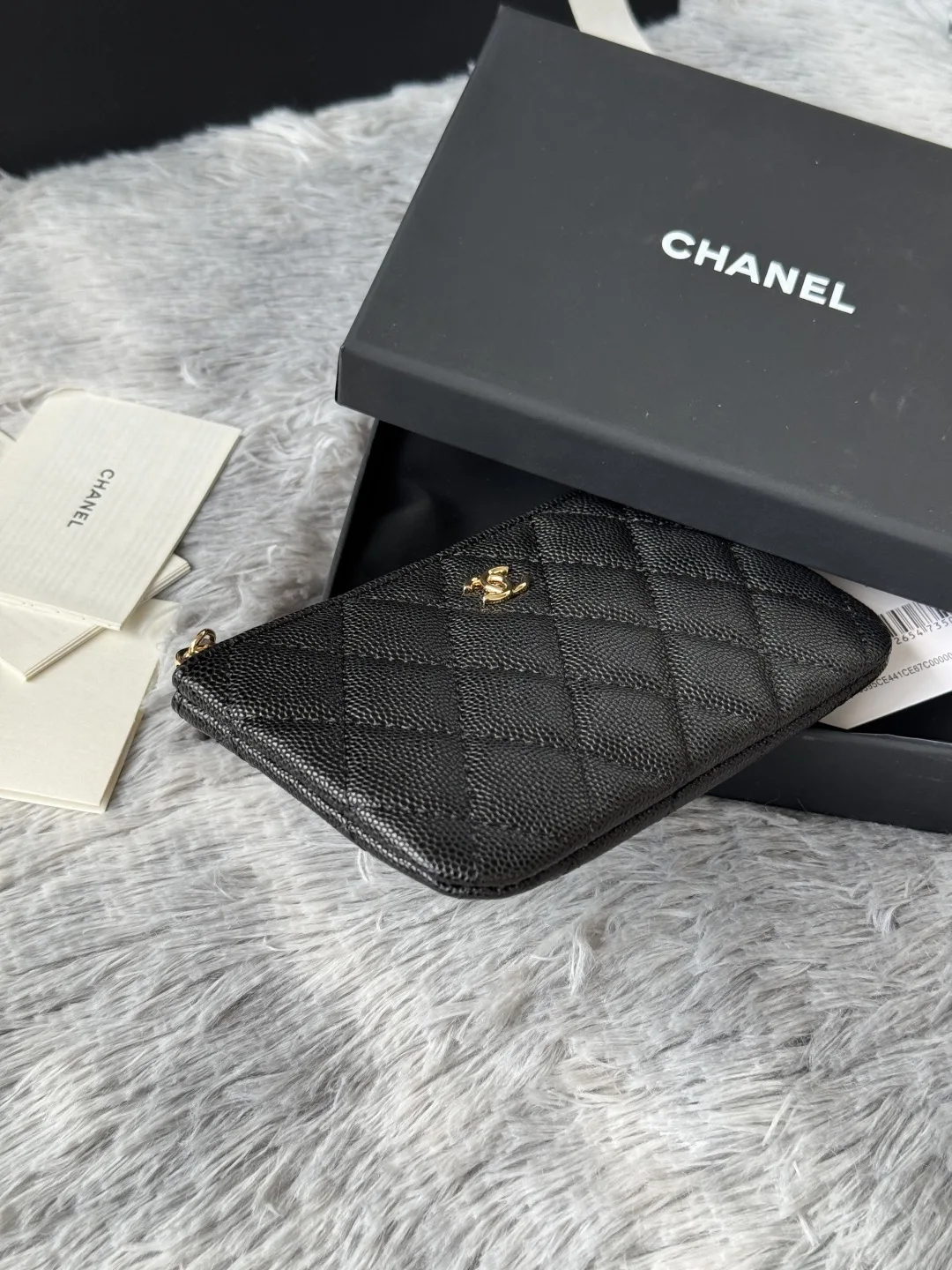 Chanel A82365 Coin Purse - Detail view 6