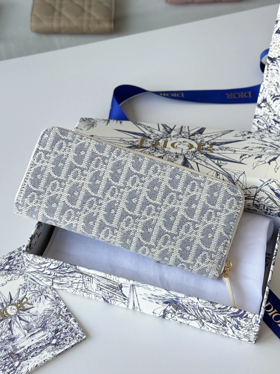 Dior S2189 Jacquard Fabric Long Zip-Around Wallet - Detail view 3
